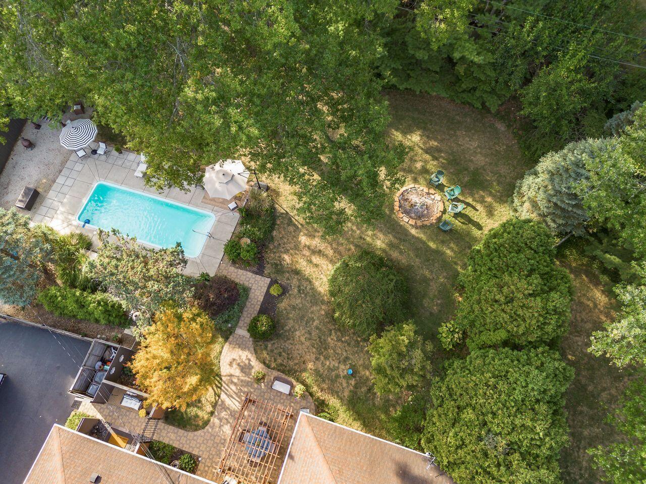 5047 Sharon Hill Drive