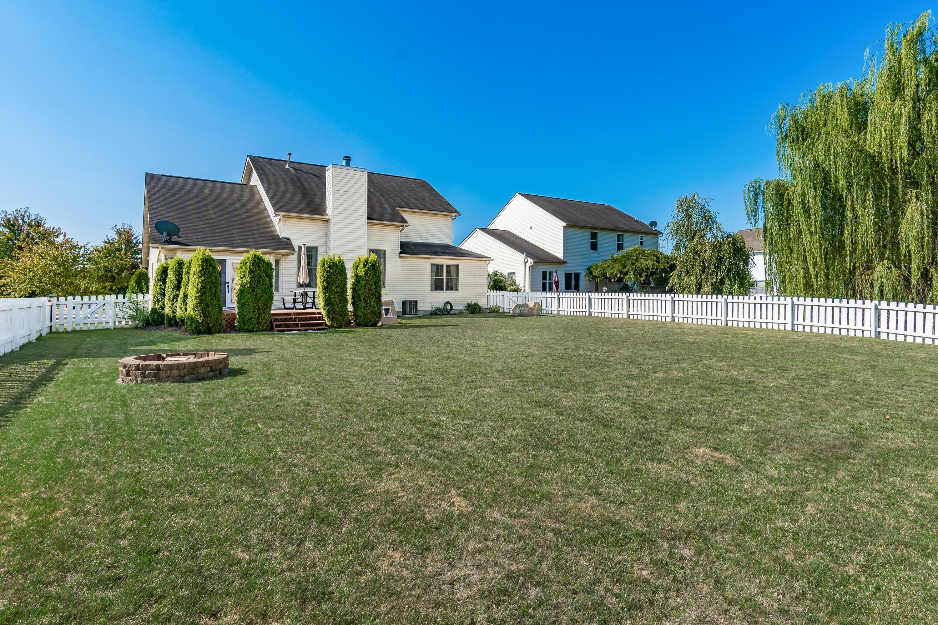 6816 Shadow Drive