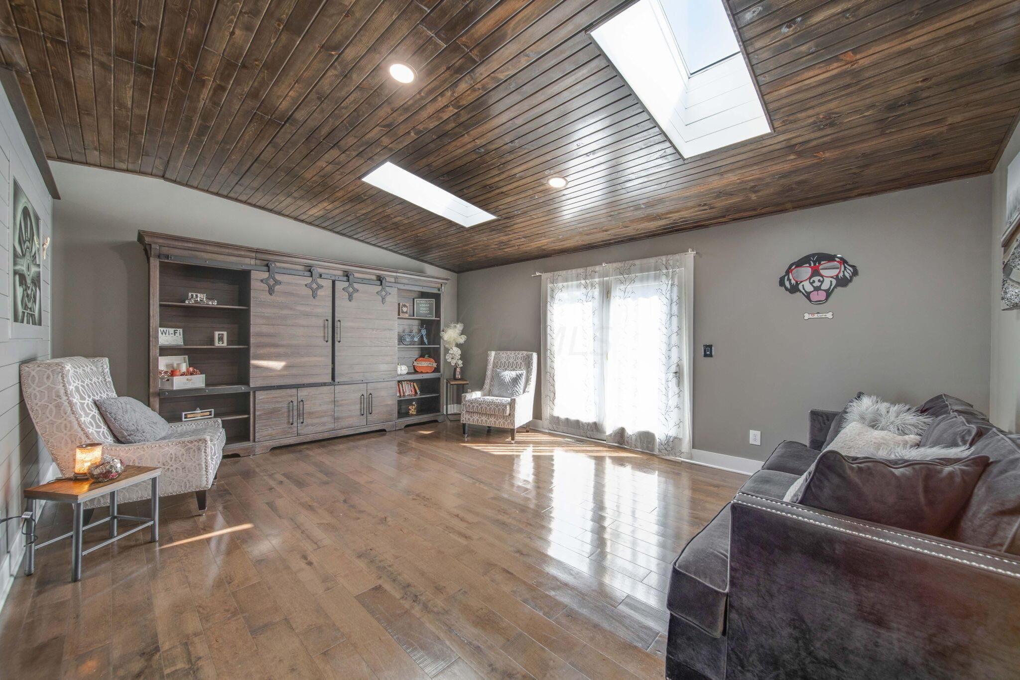 1843 Maroon Drive
