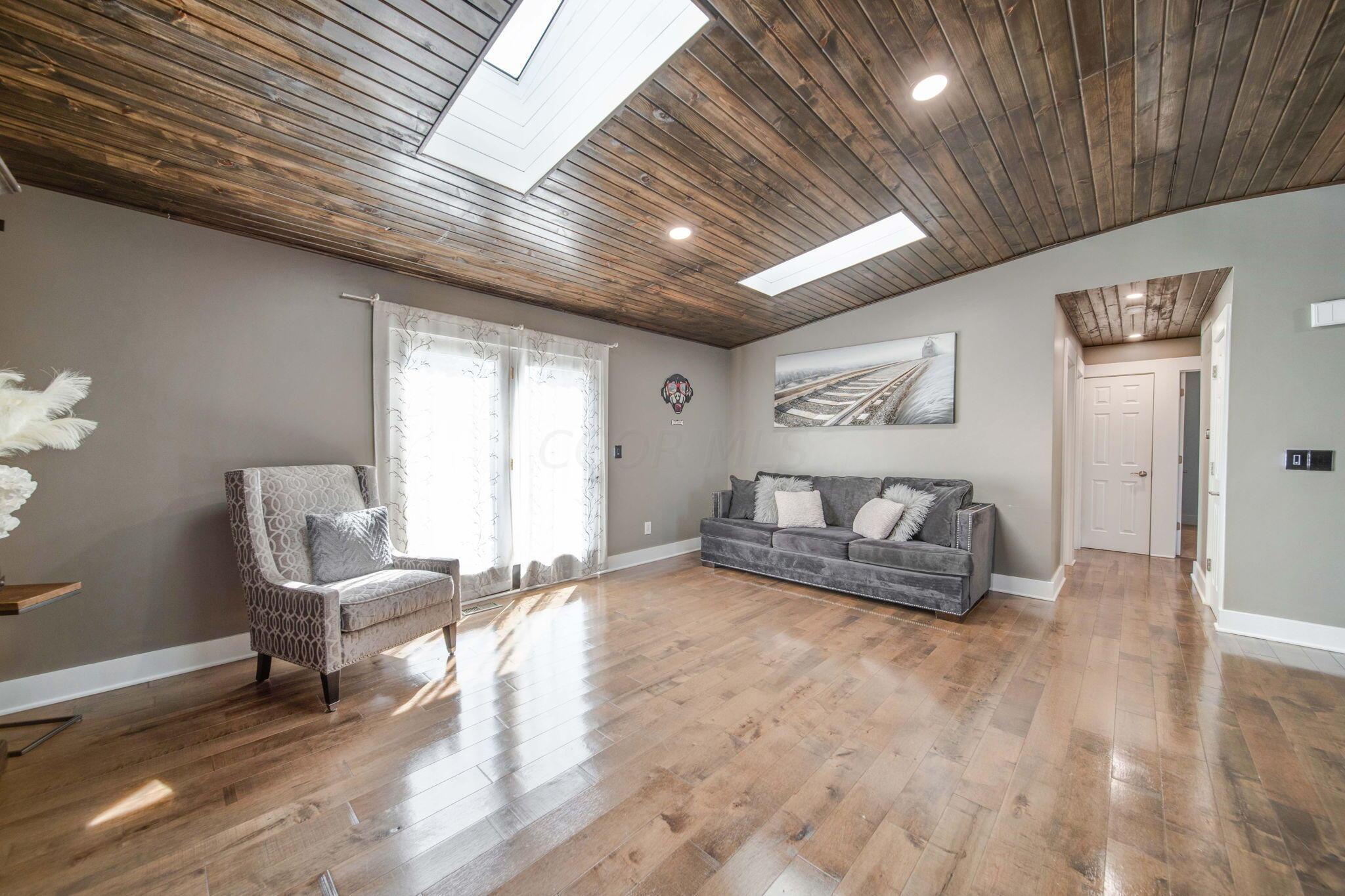 1843 Maroon Drive