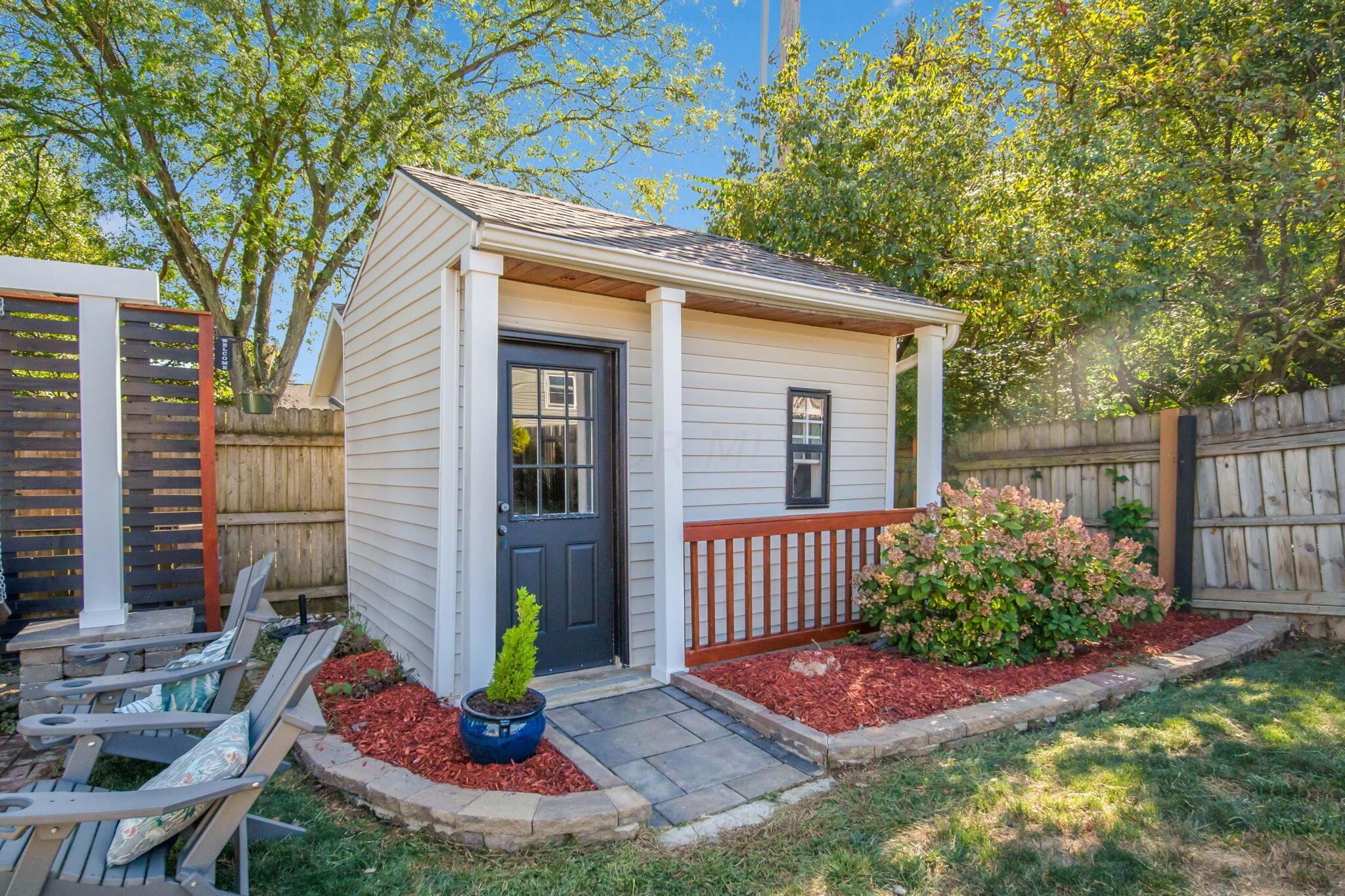 1843 Maroon Drive