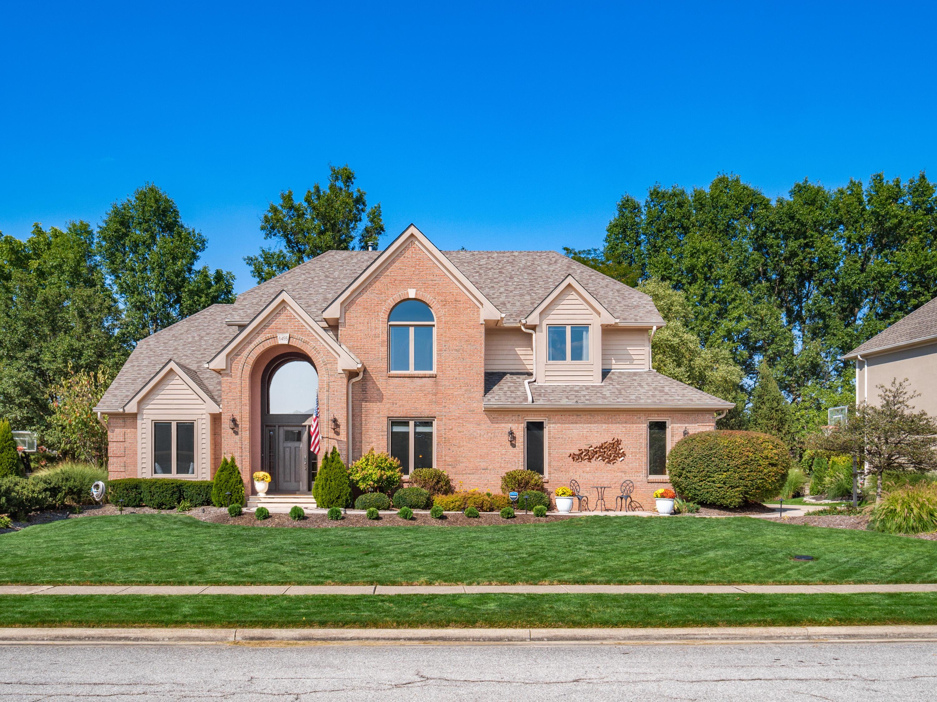 8455 Fallgold Lane