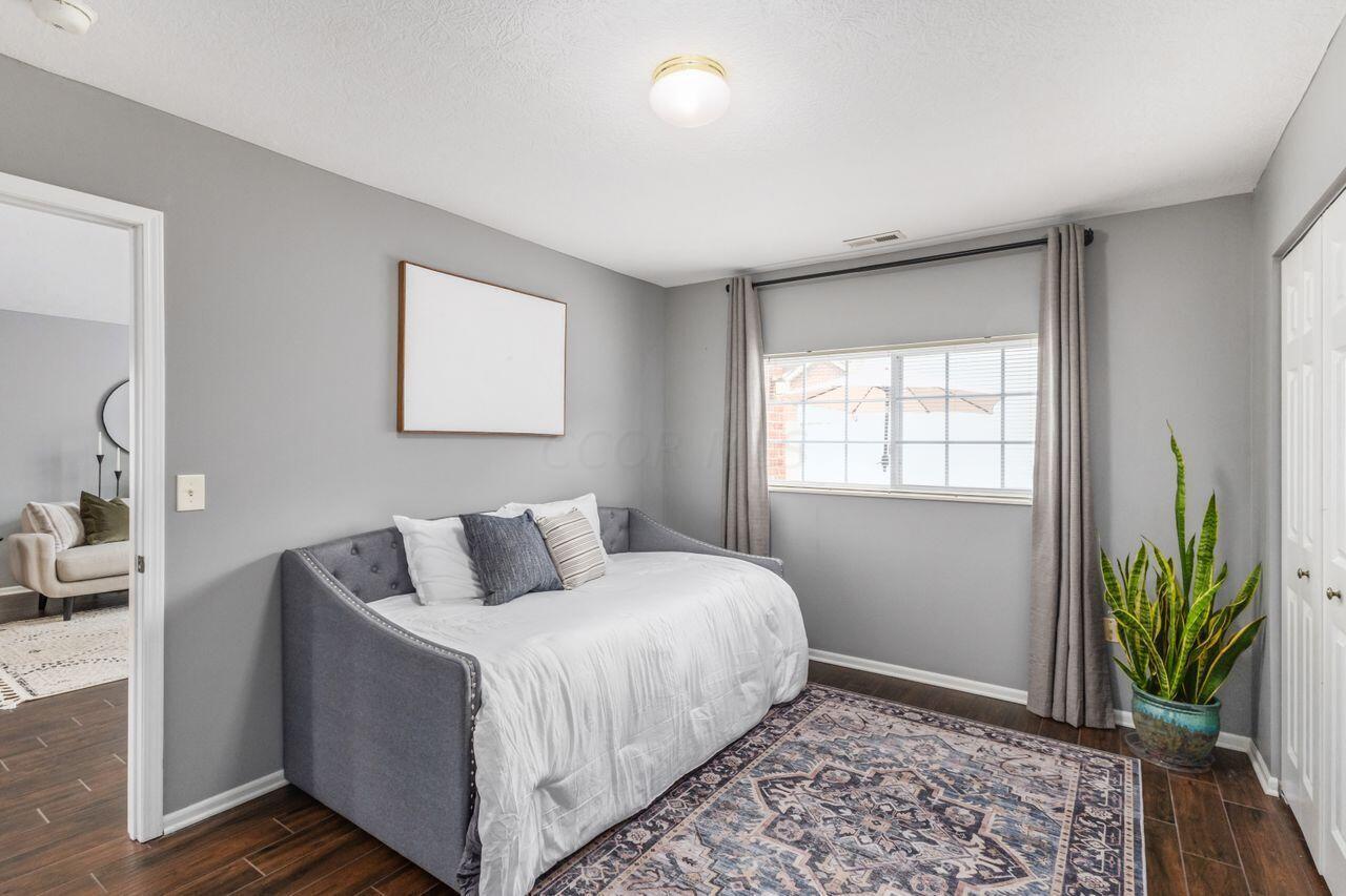 6847 Silverrock Drive, 24