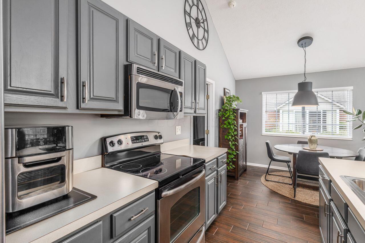 6847 Silverrock Drive, 24