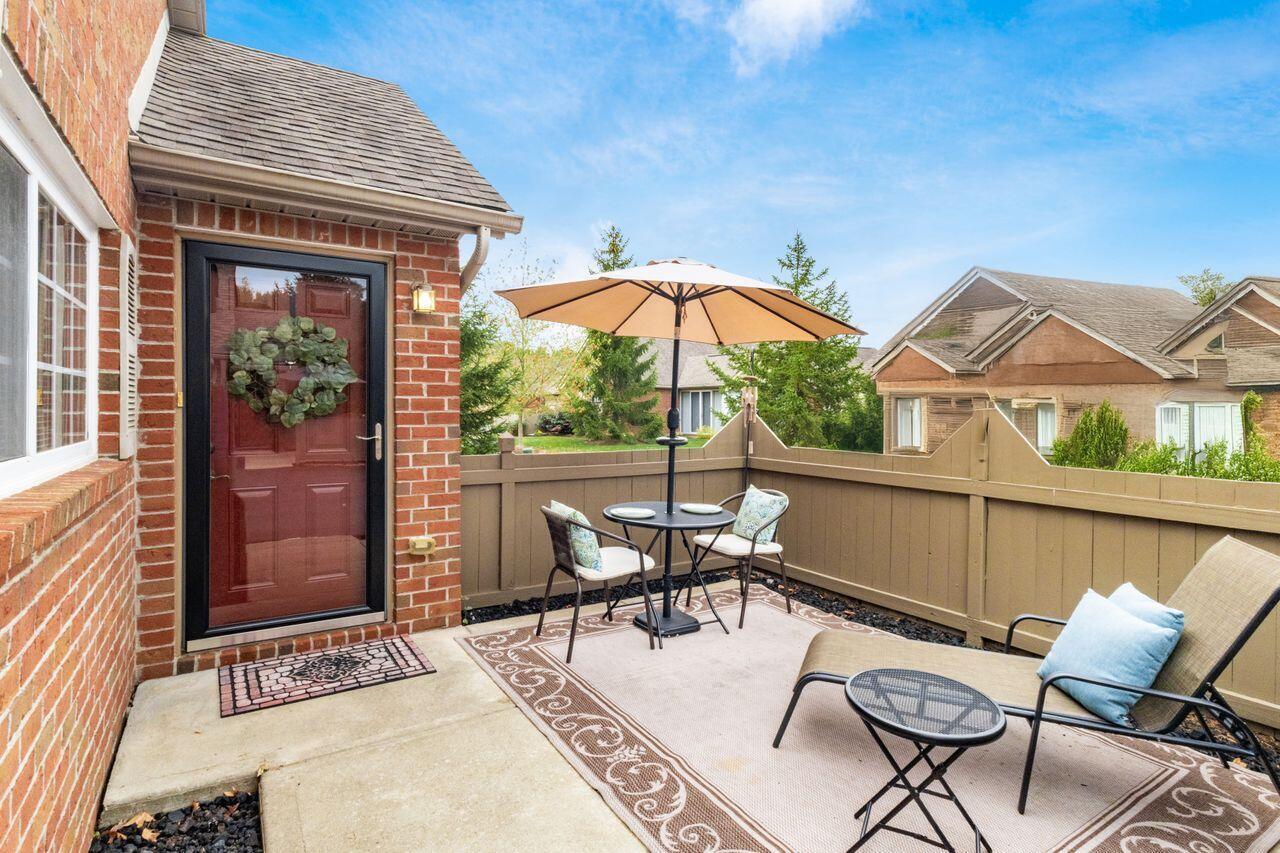 6847 Silverrock Drive, 24