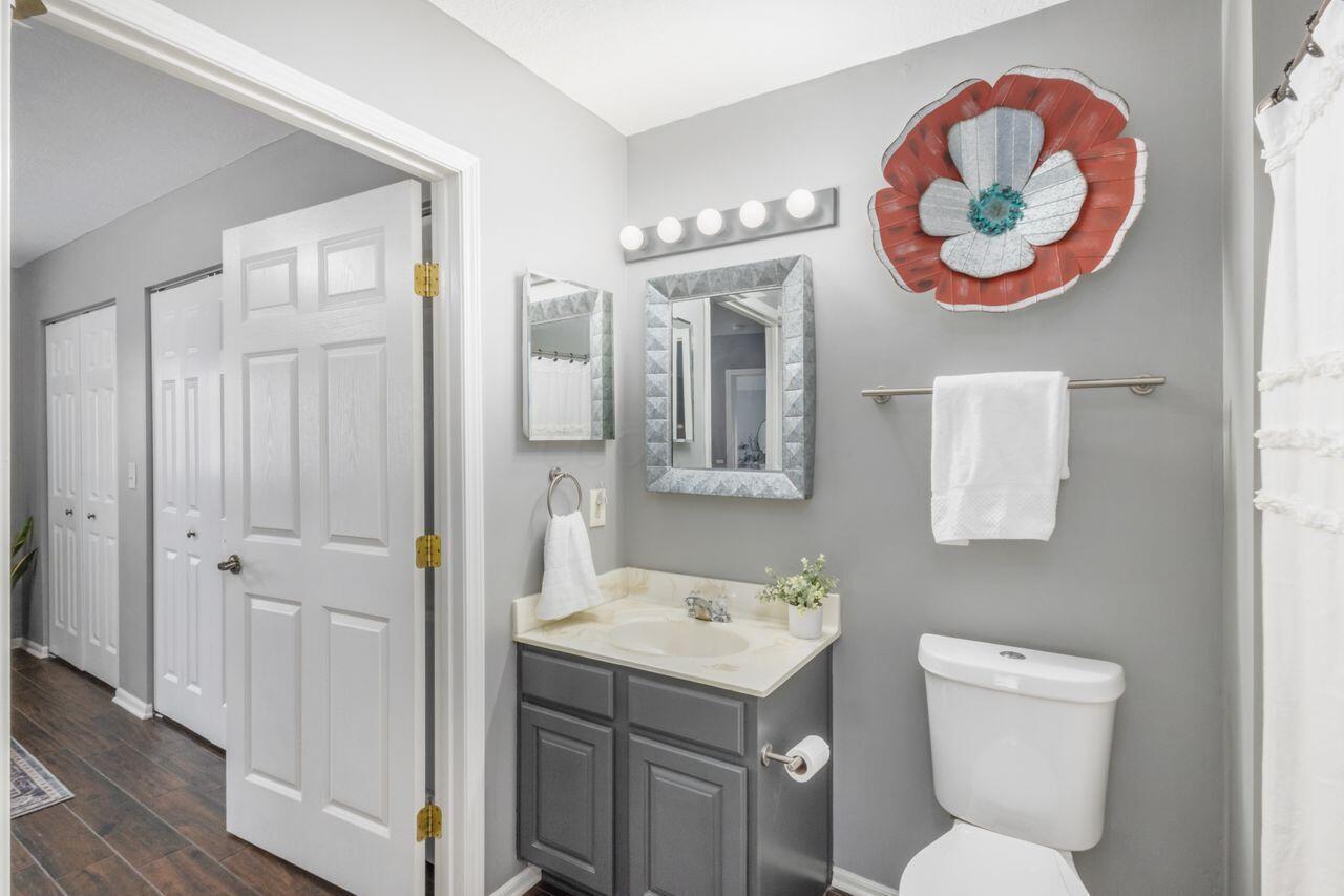 6847 Silverrock Drive, 24