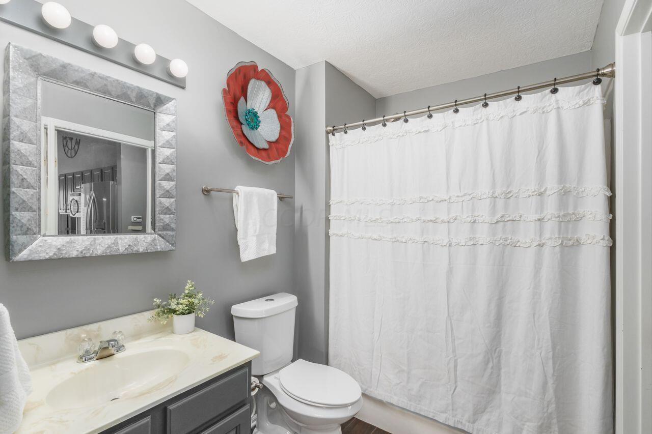 6847 Silverrock Drive, 24