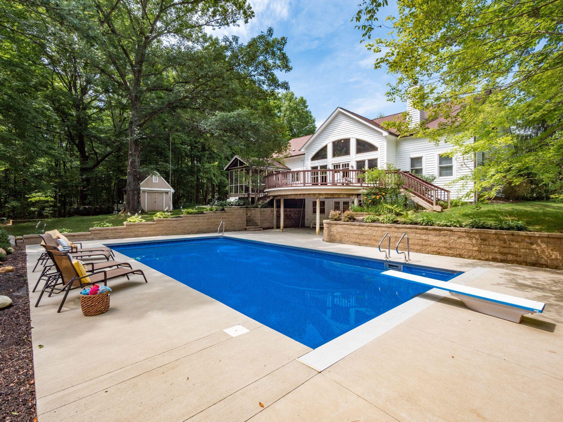 6216 State Route 521