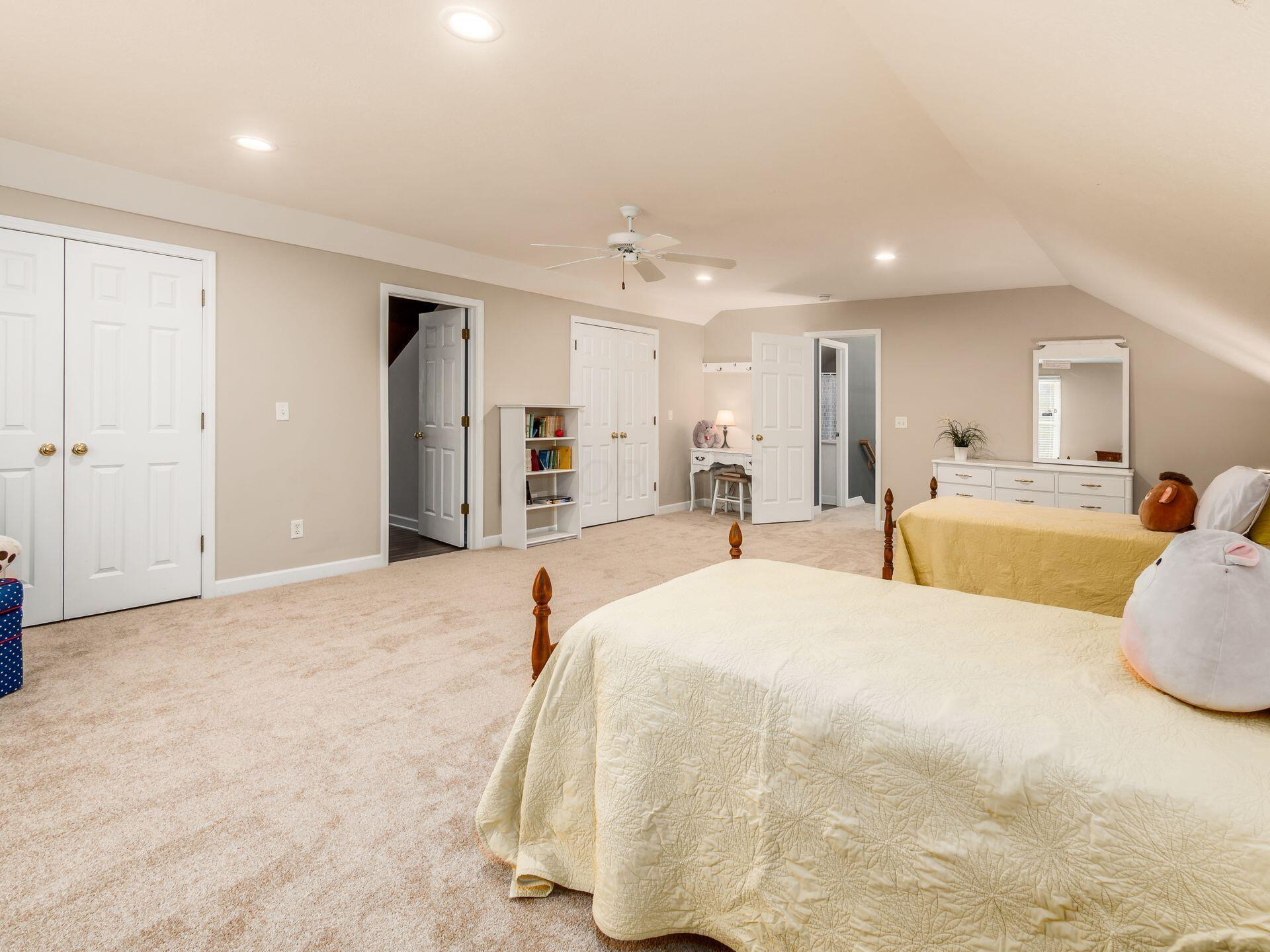 6216 State Route 521