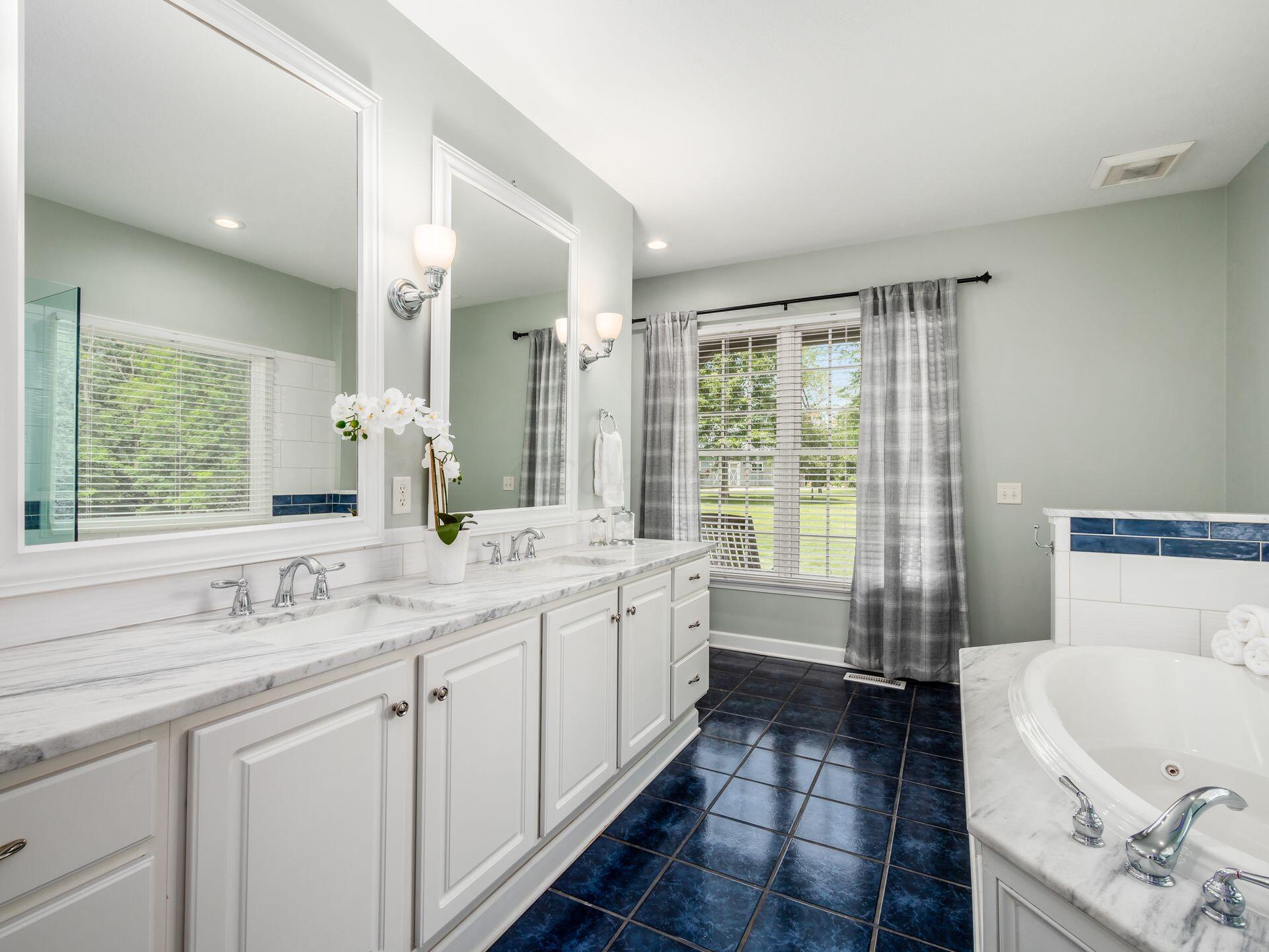 6216 State Route 521