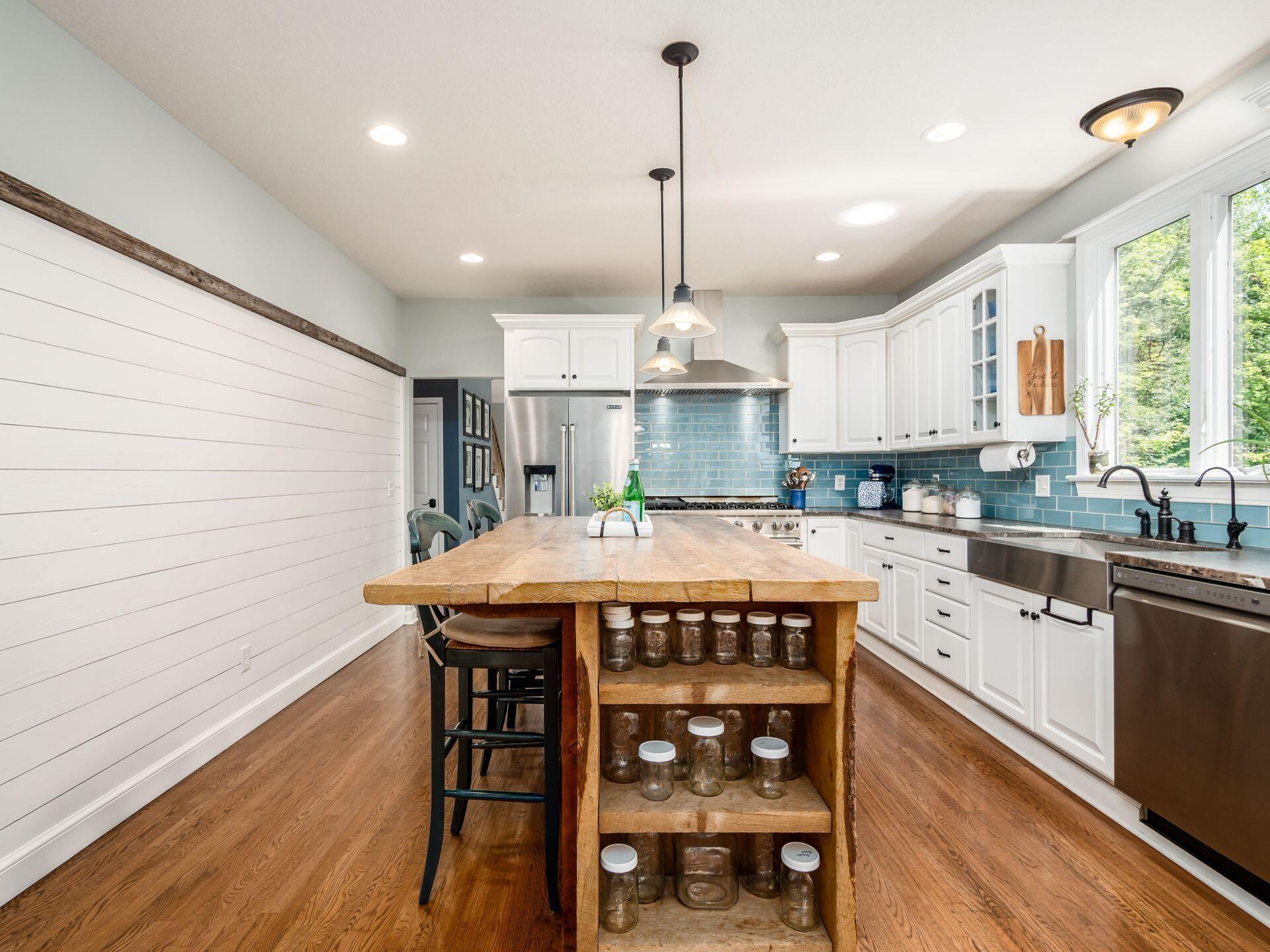 6216 State Route 521