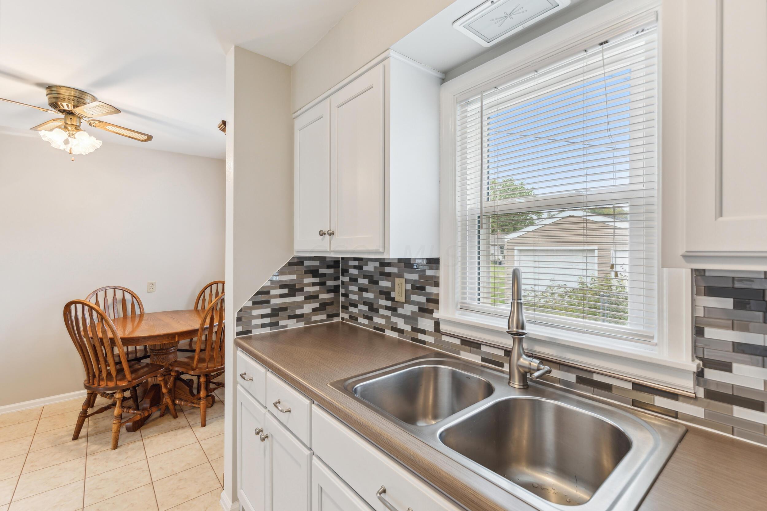 713 Lake Avenue, St. Marys