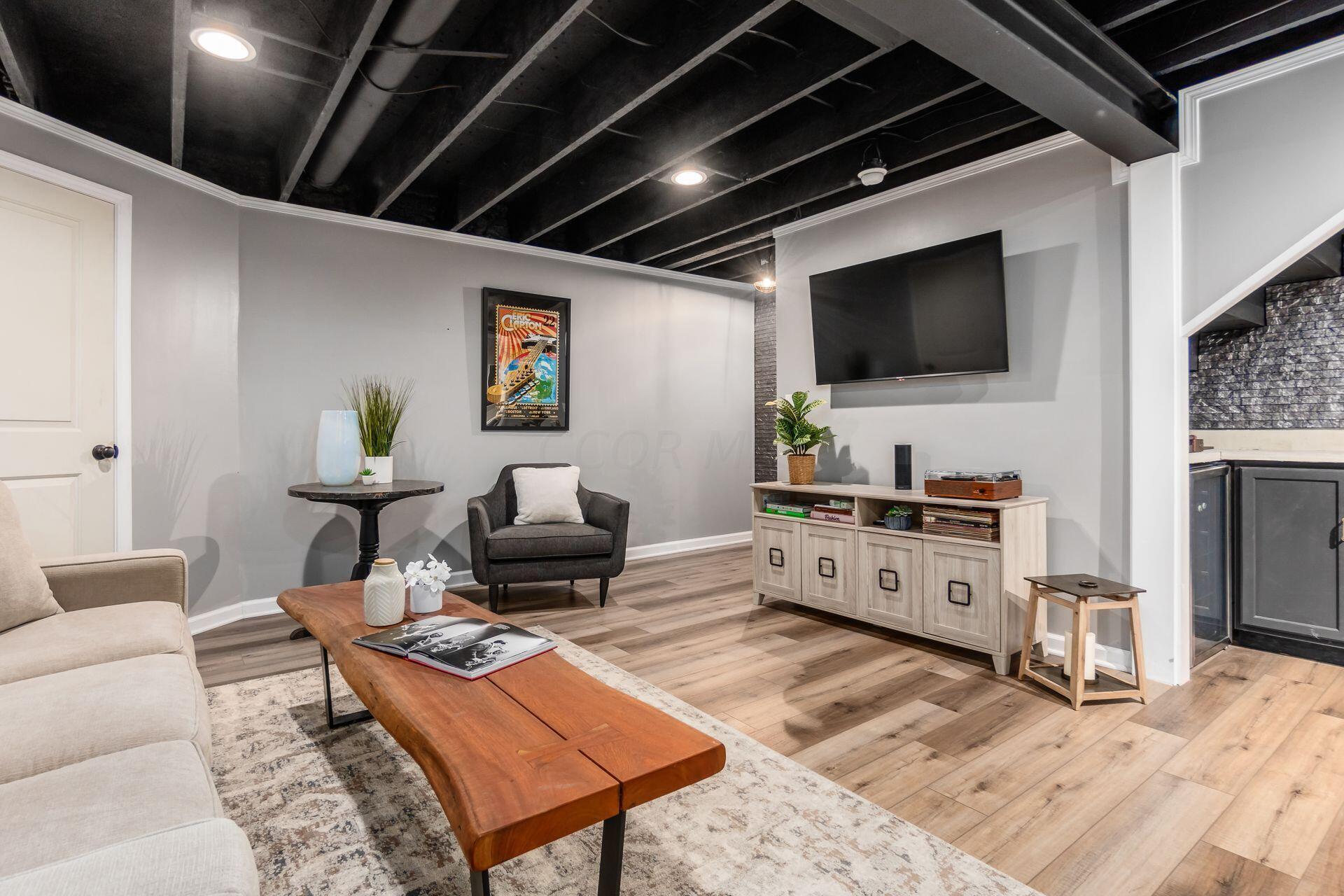 2146 Sawgrass Street