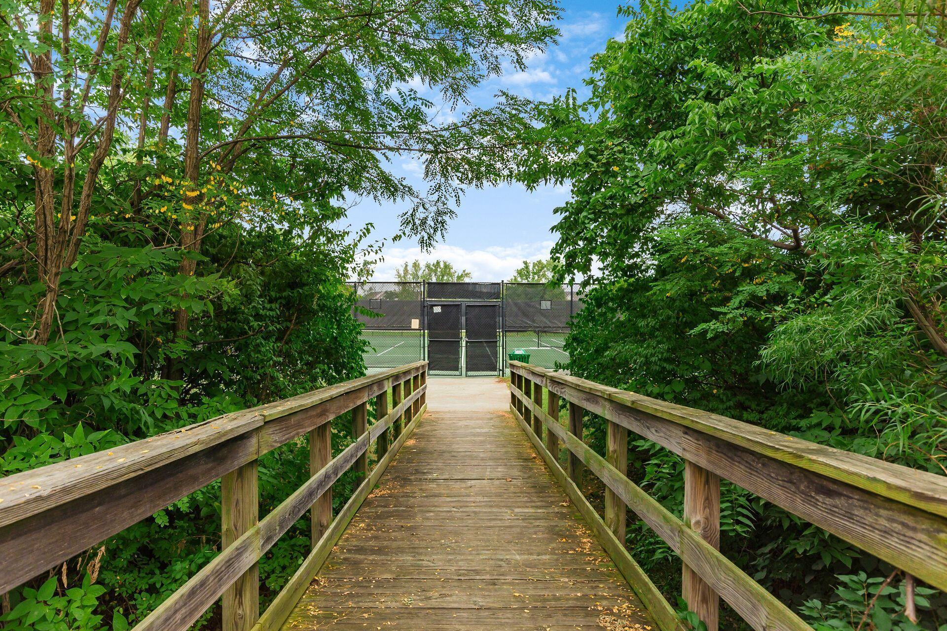 2146 Sawgrass Street