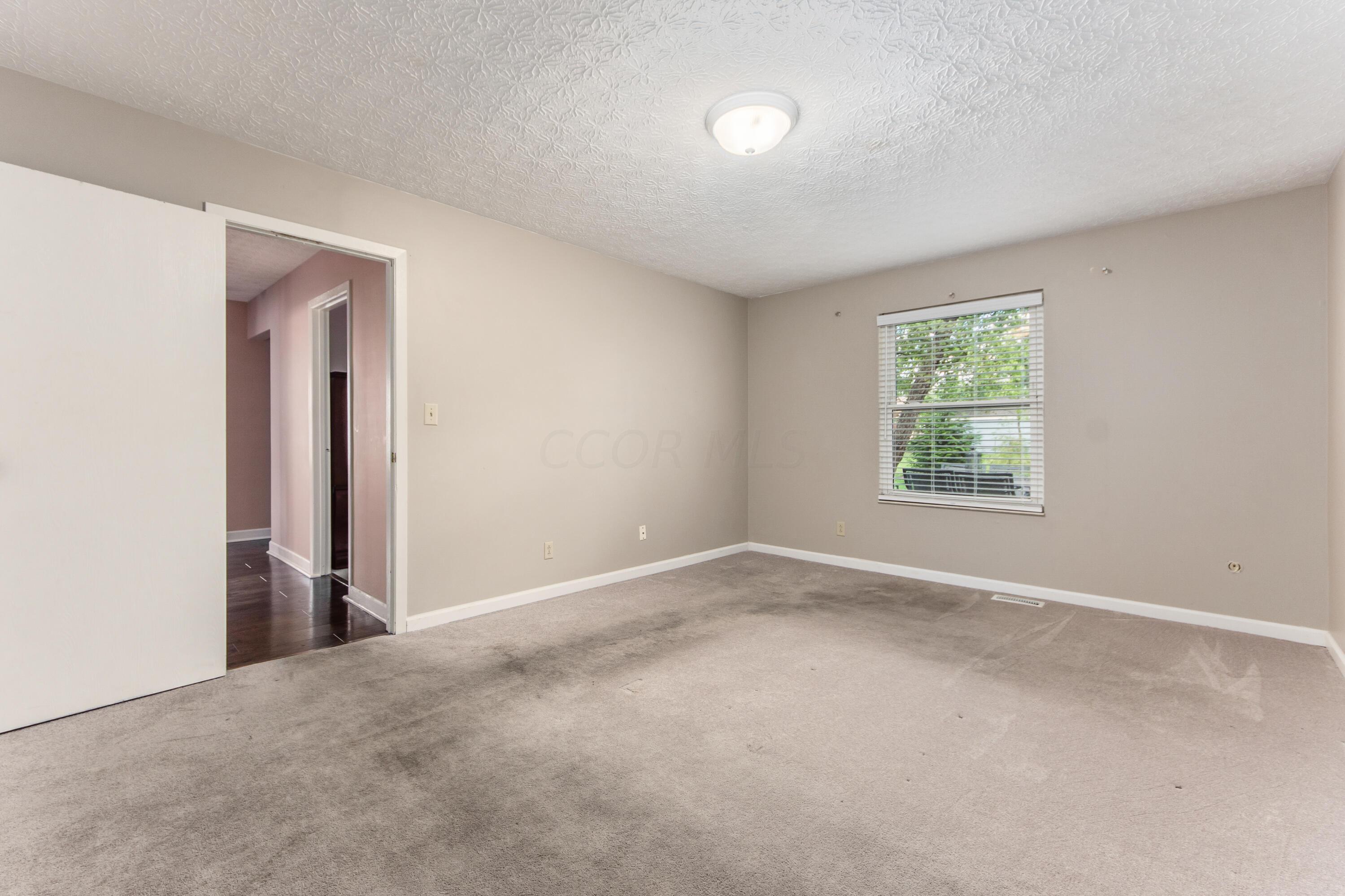 1896 Barnard Drive