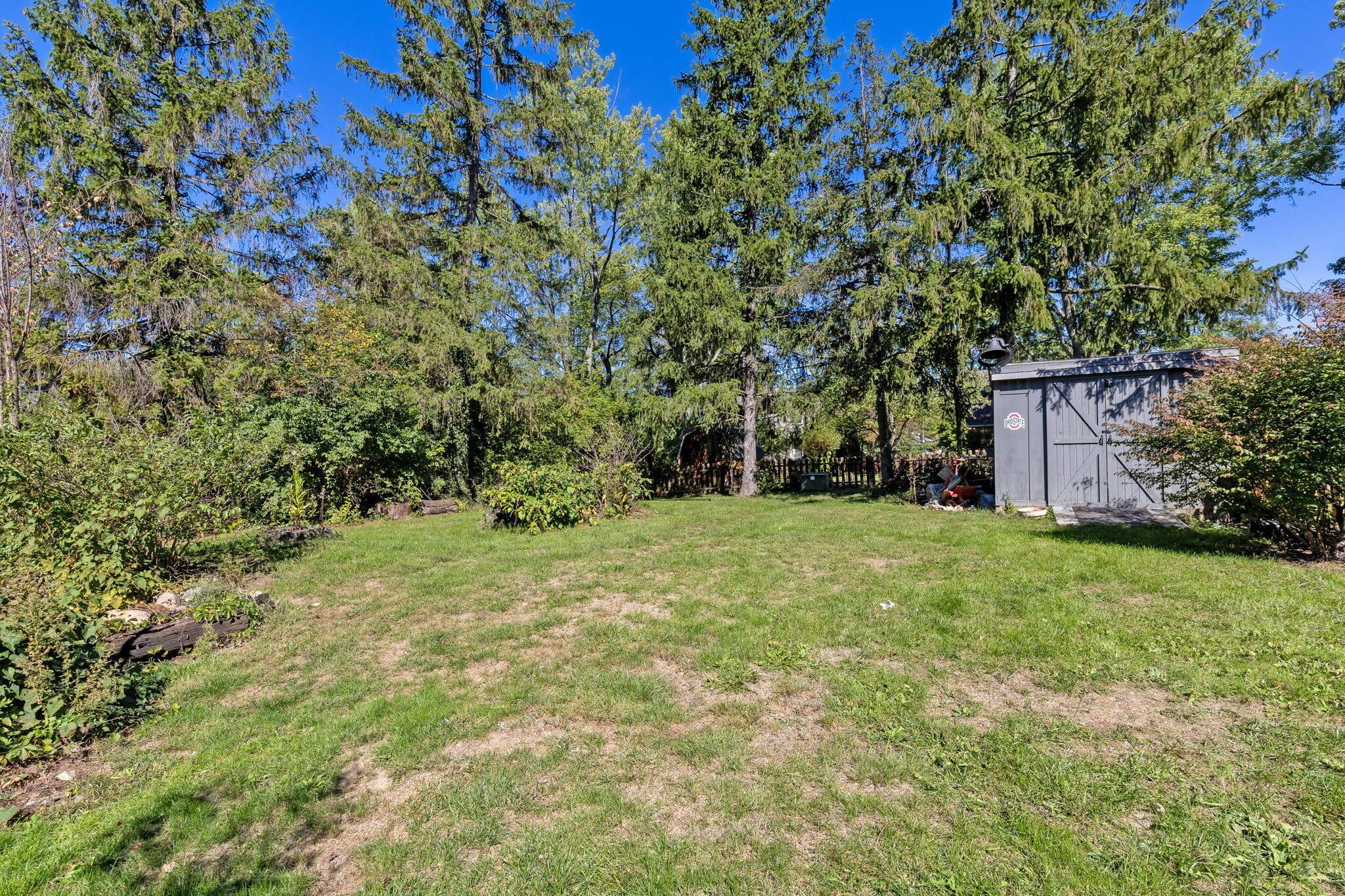 994 Autumn Lake Court