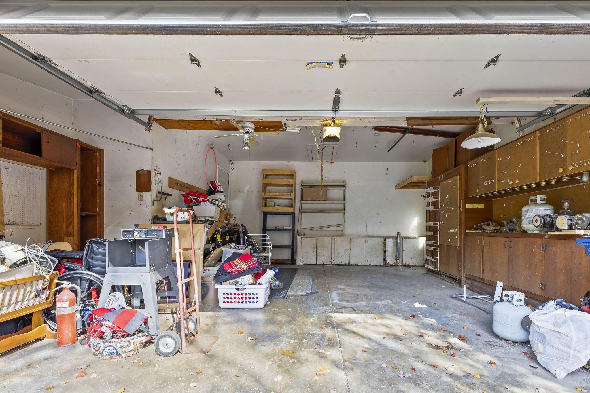 994 Autumn Lake Court