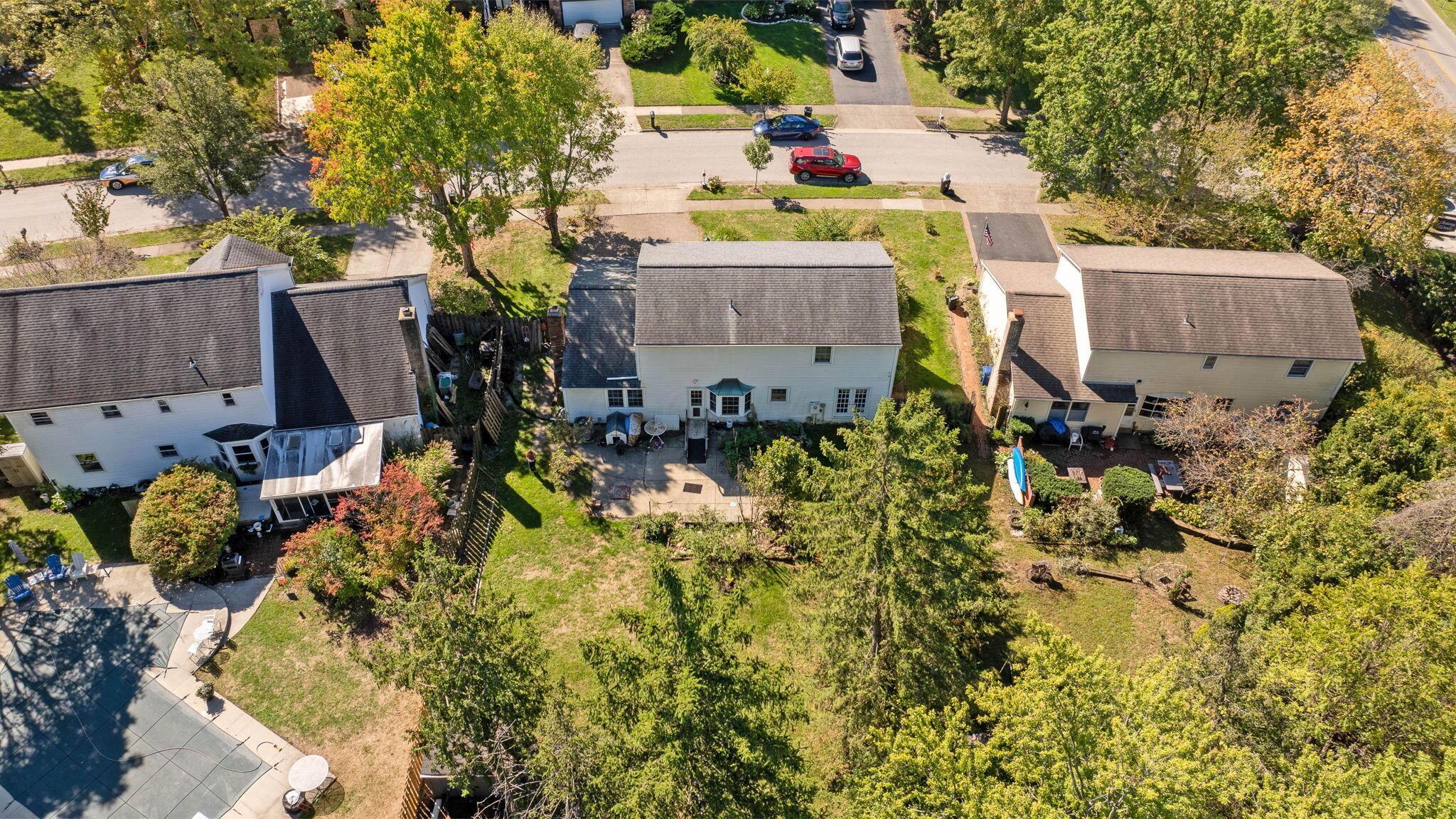 994 Autumn Lake Court