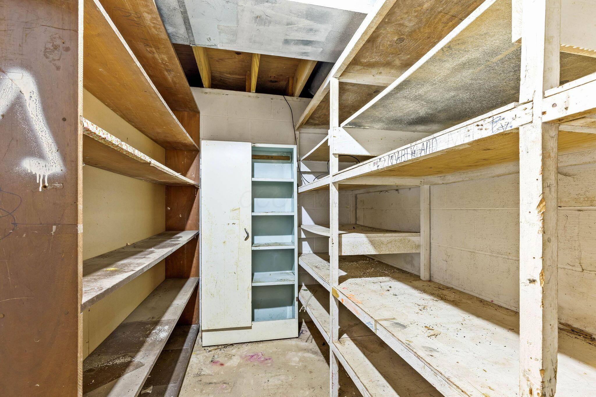 994 Autumn Lake Court