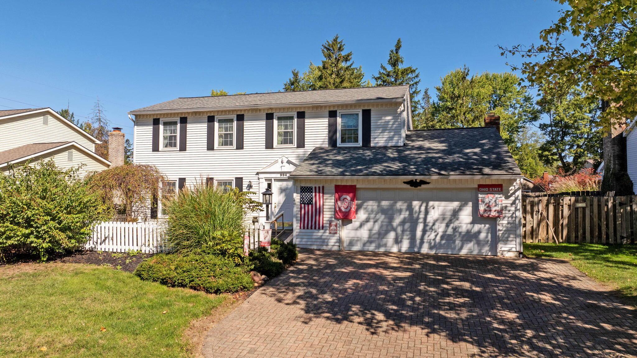 994 Autumn Lake Court