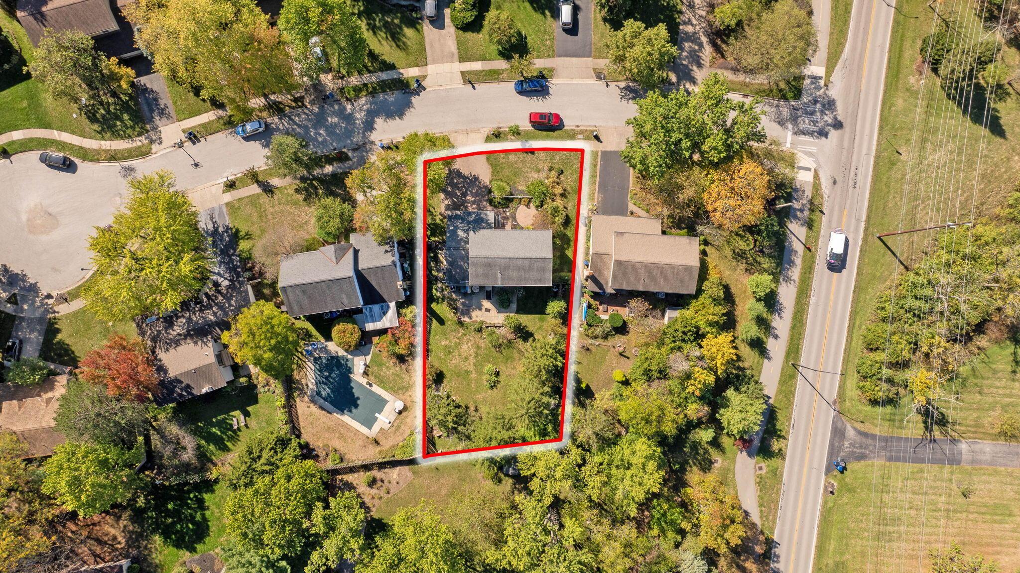 994 Autumn Lake Court