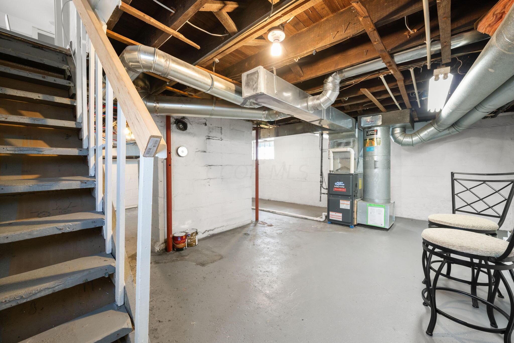 215 E Welch Avenue