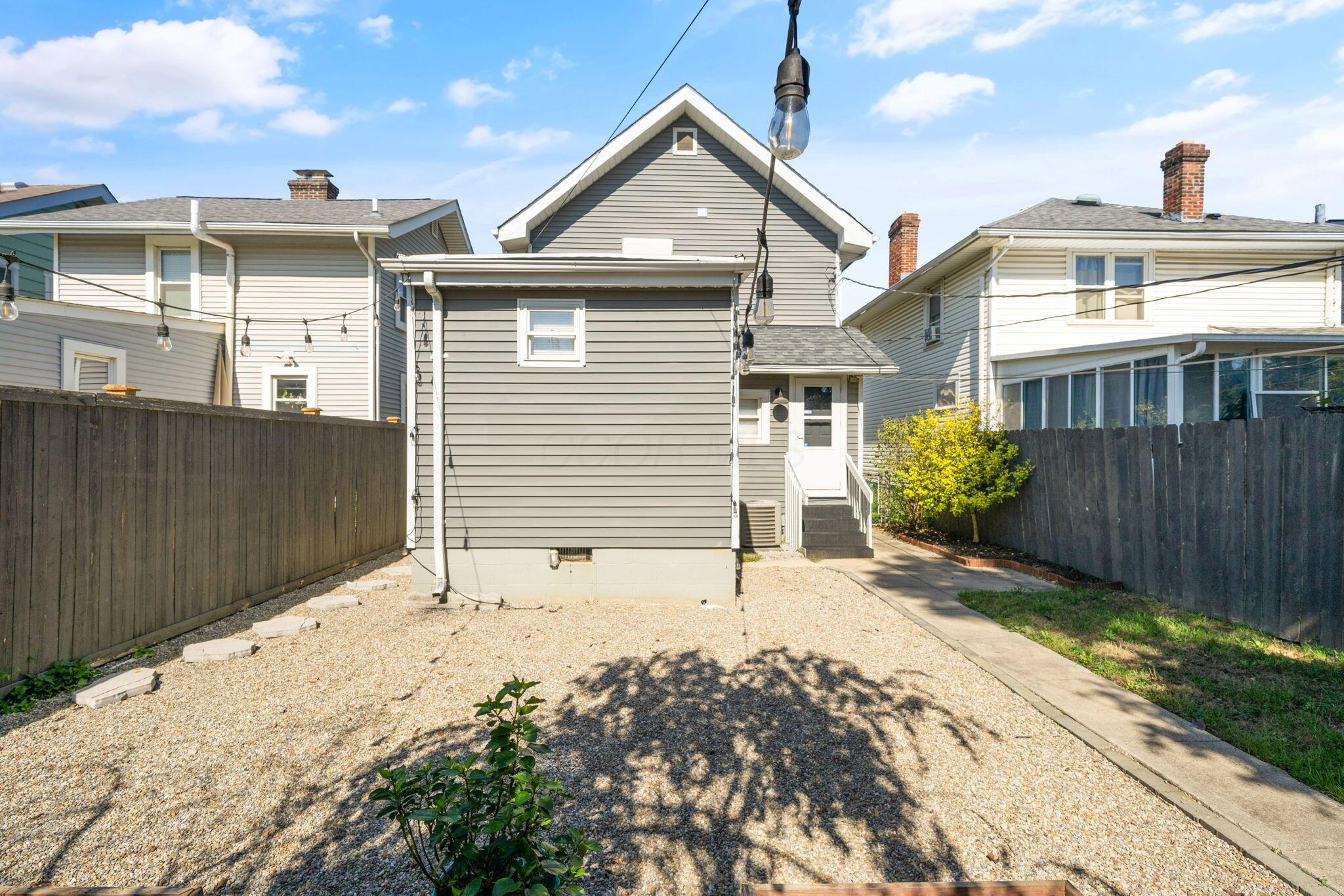 215 E Welch Avenue