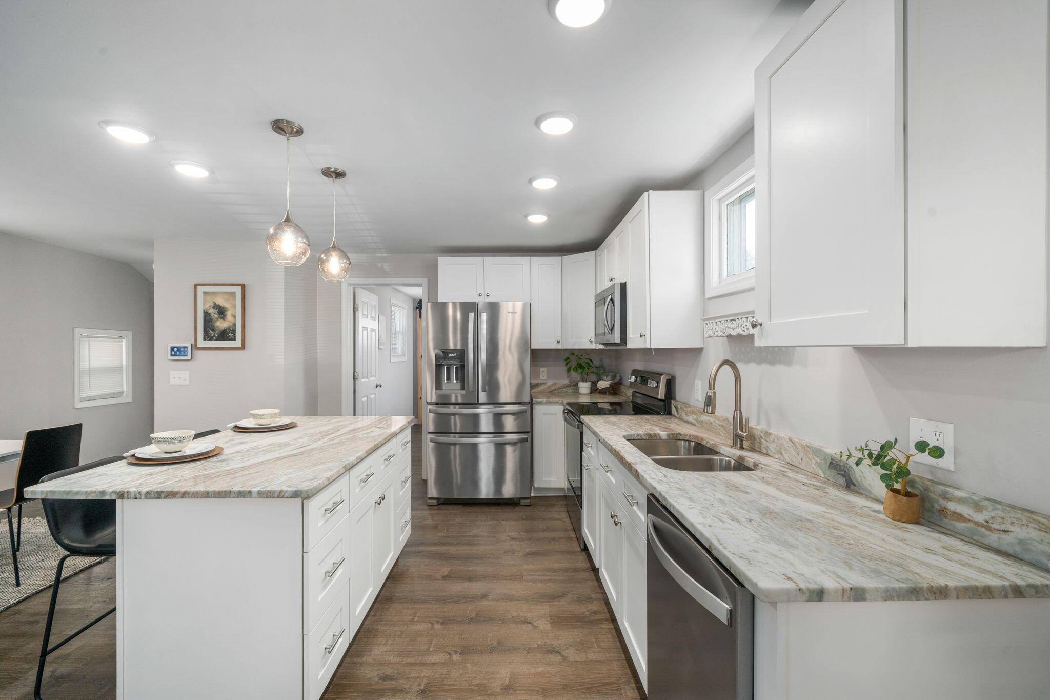 215 E Welch Avenue