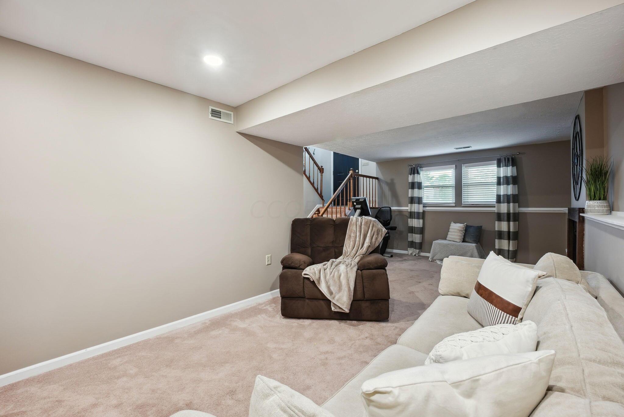 2105 Fox Hollow Drive