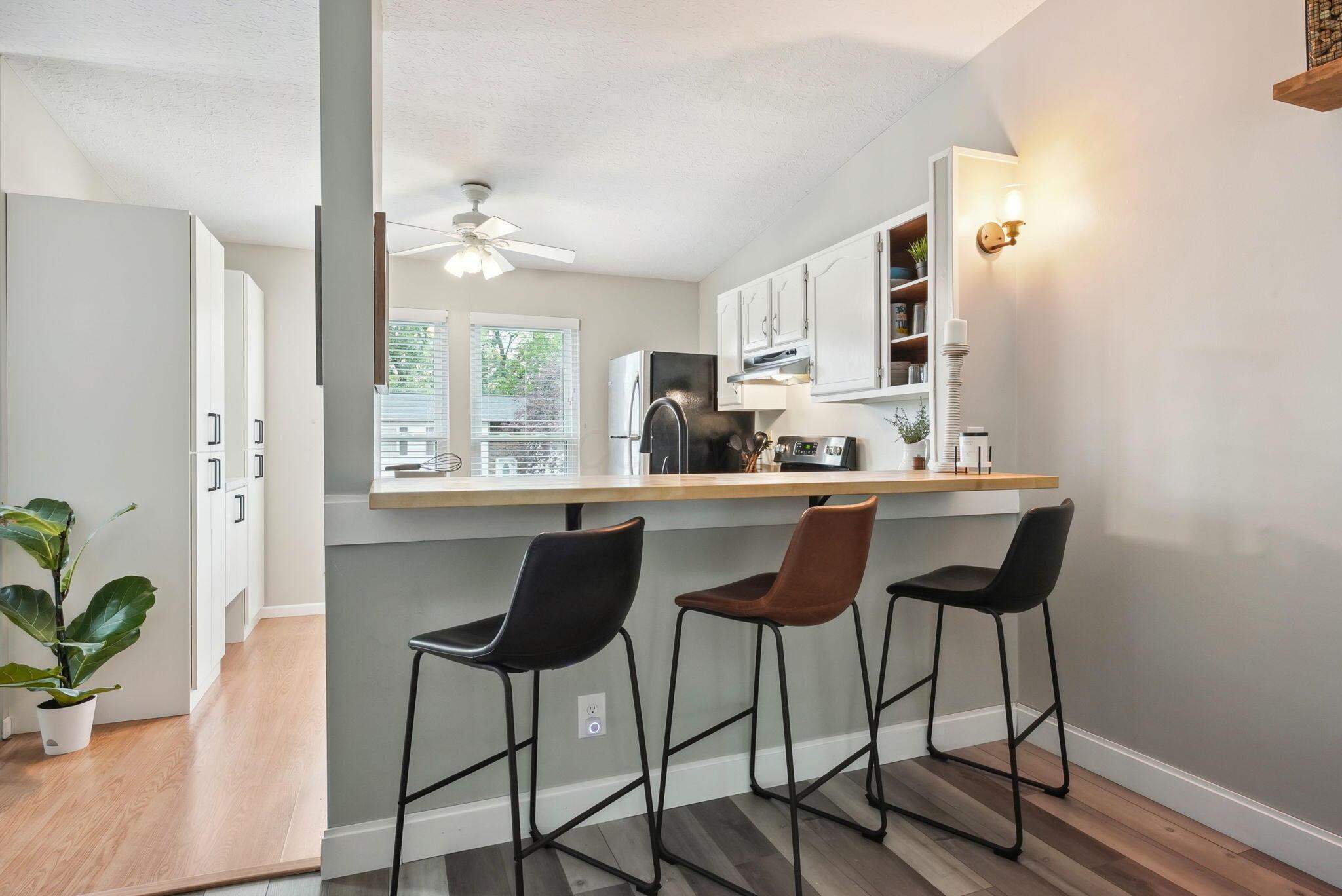 2105 Fox Hollow Drive