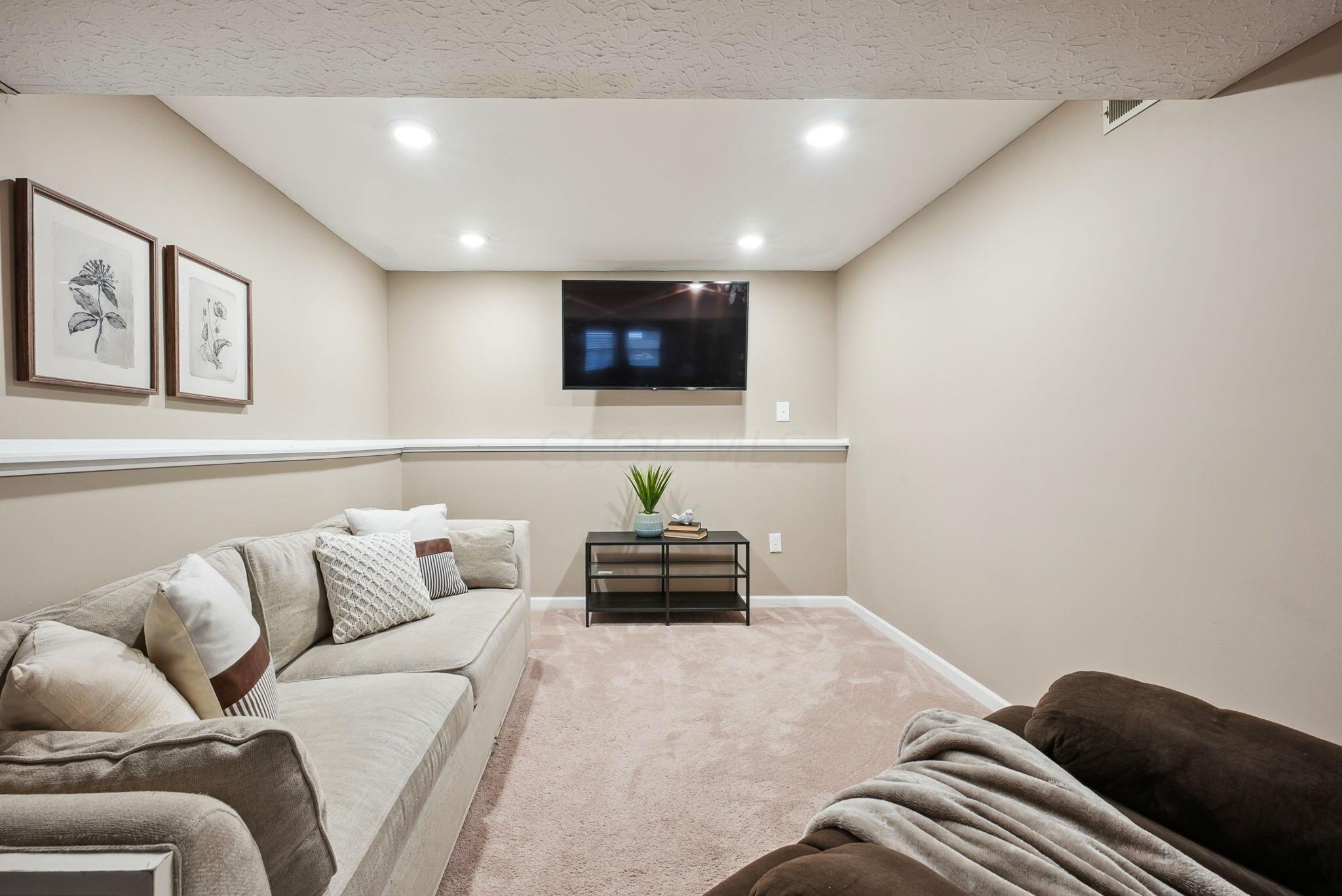 2105 Fox Hollow Drive