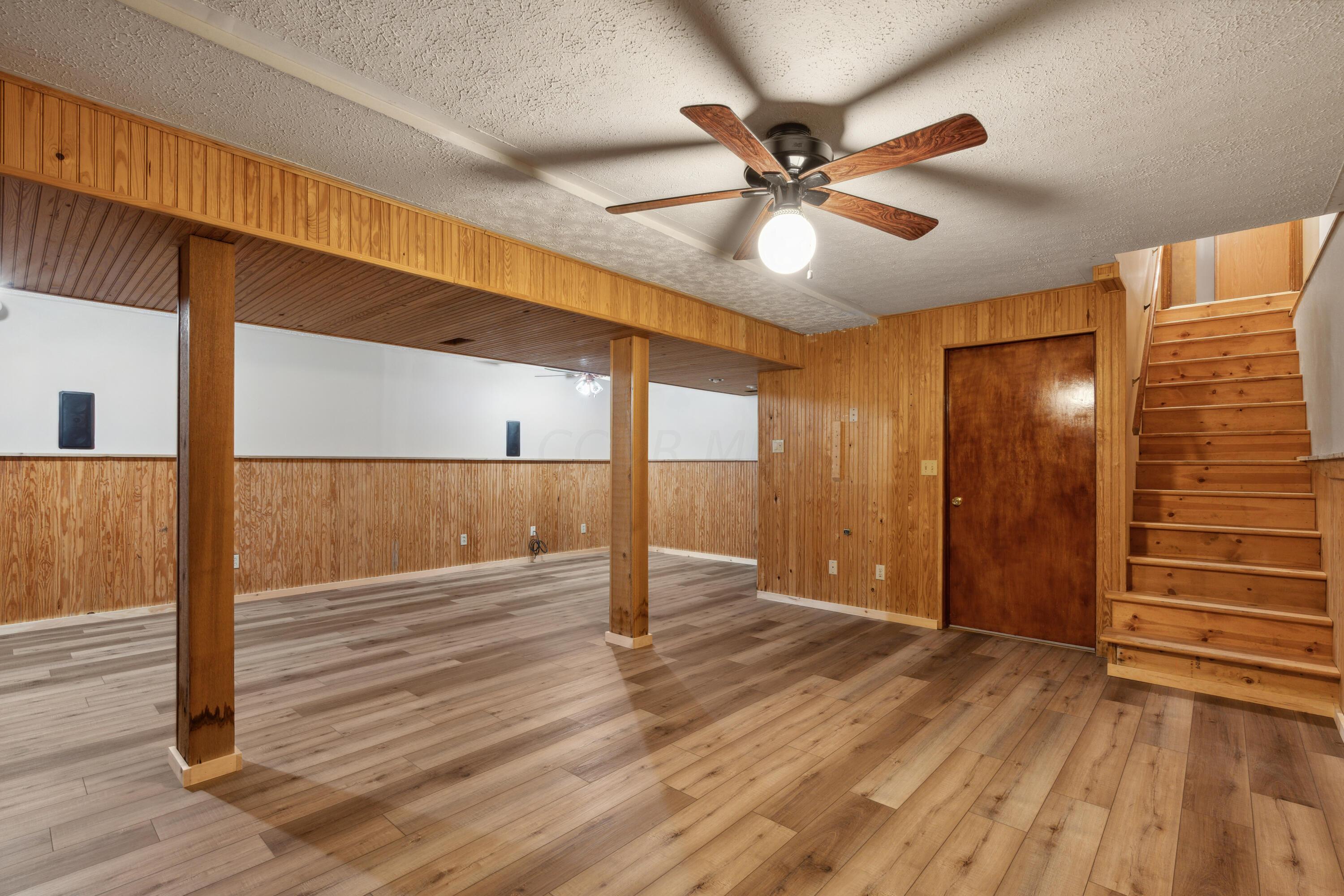 137 Carryback Drive SW