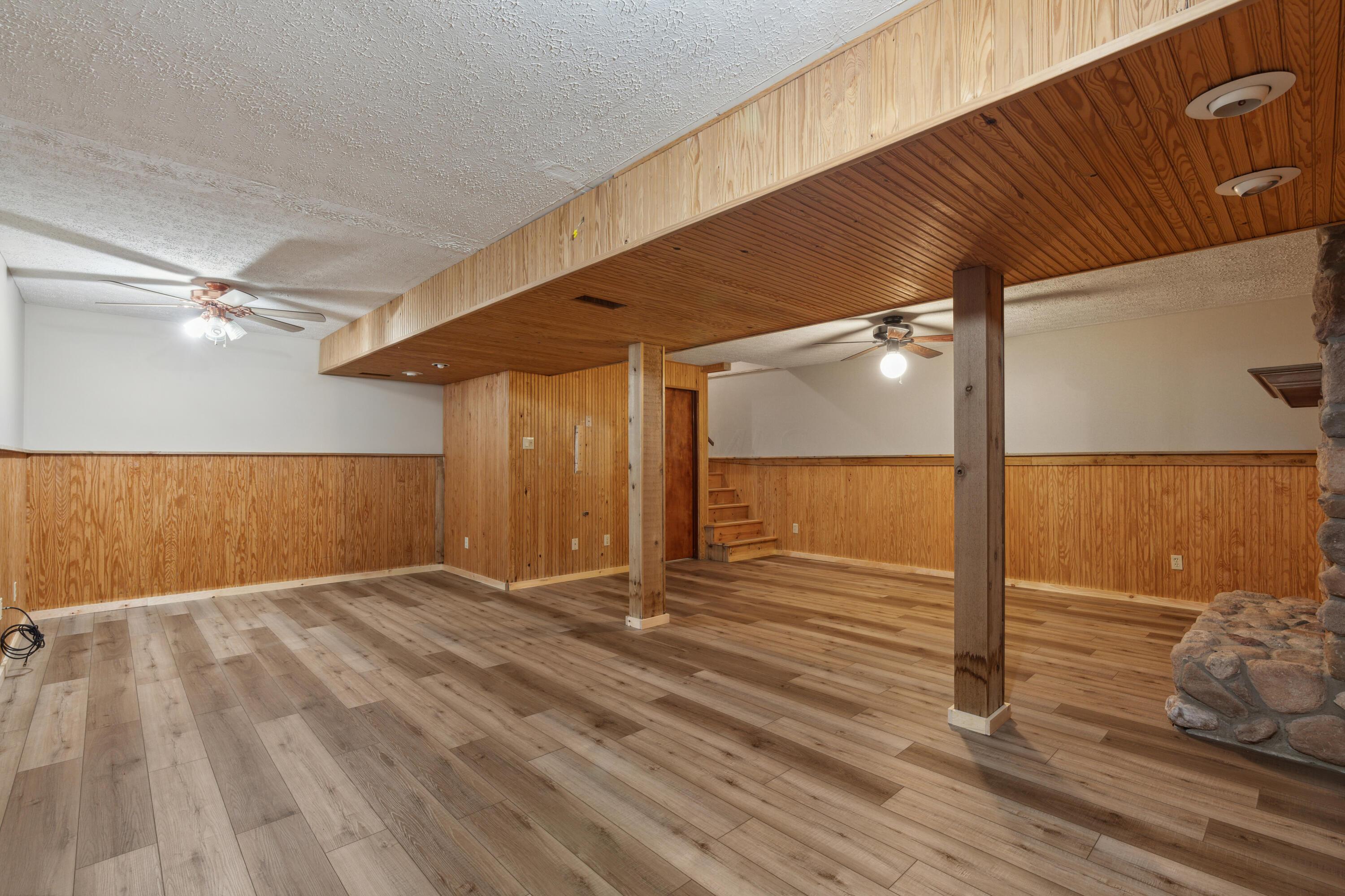 137 Carryback Drive SW