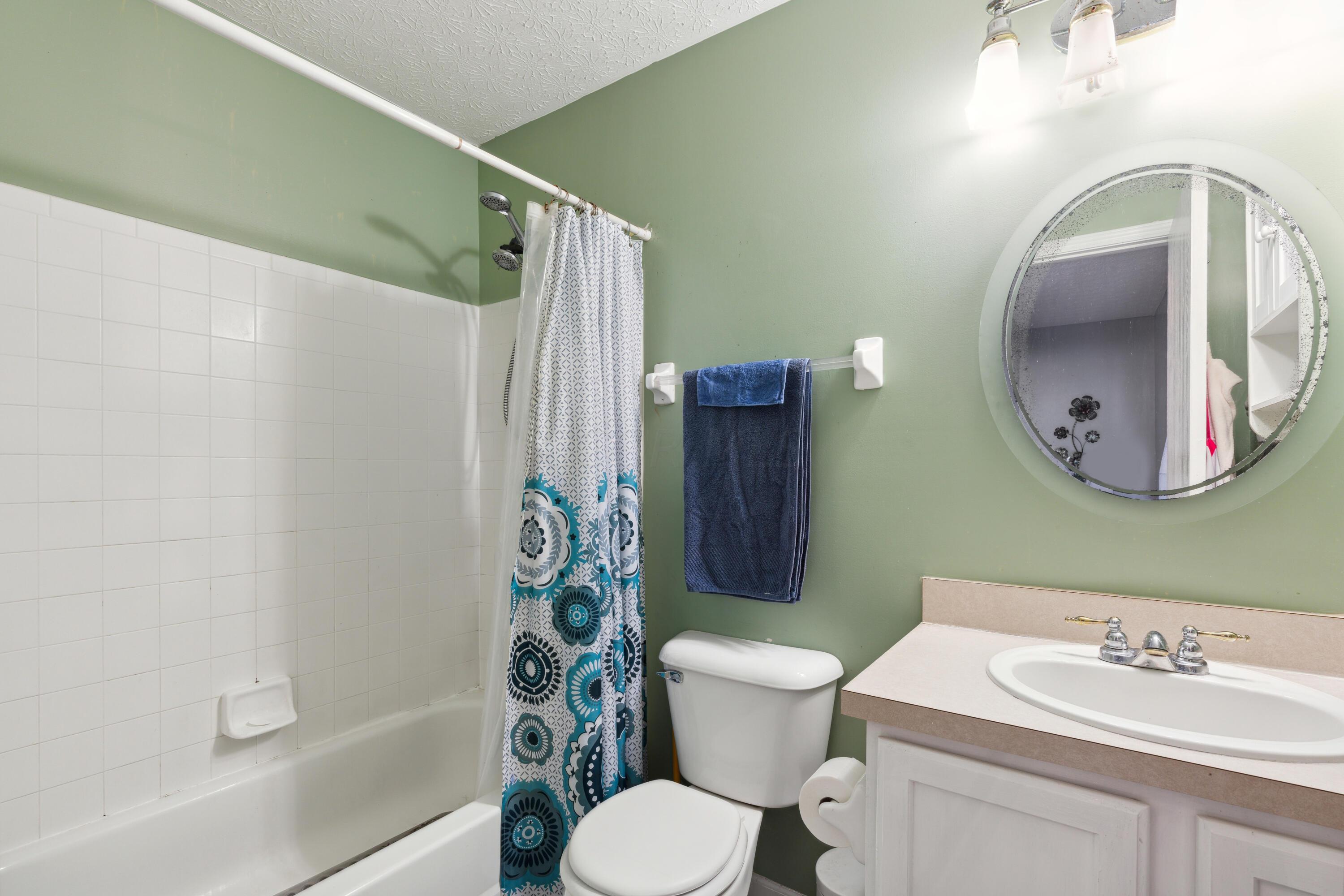 527 Tourmaline Drive