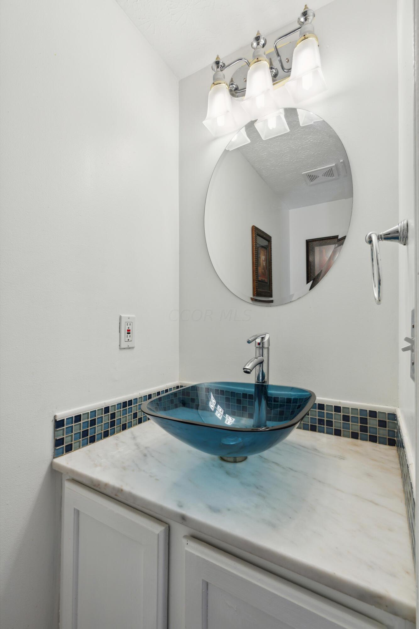 527 Tourmaline Drive