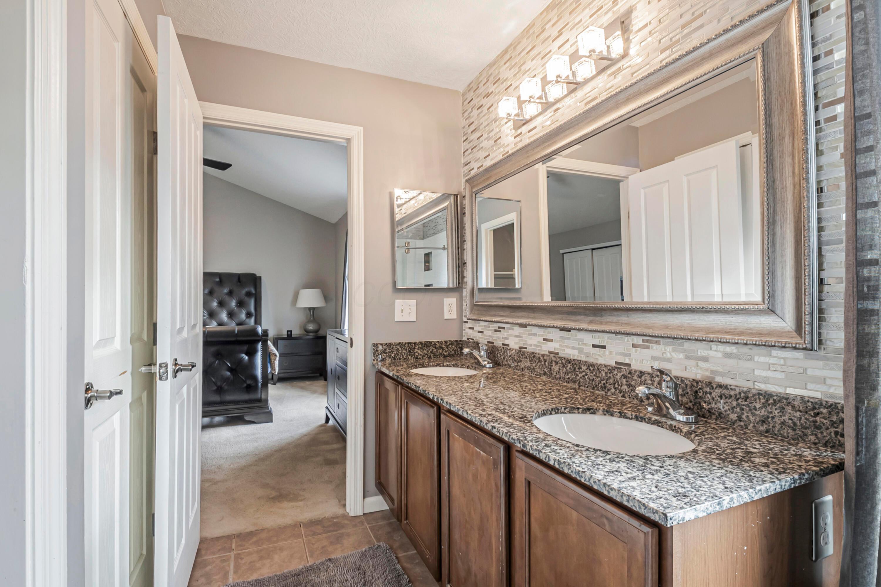 6449 Walnut Fork Drive