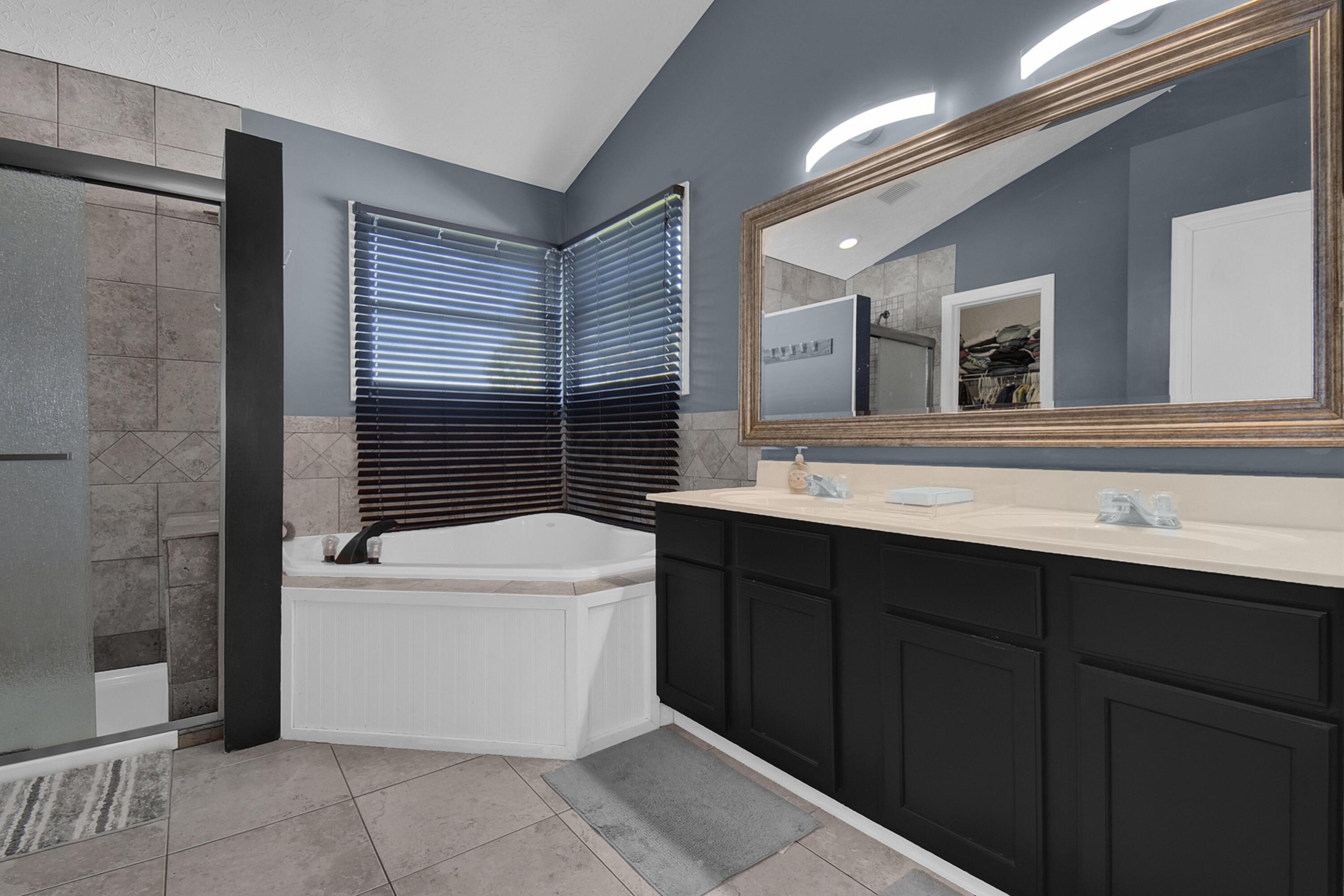 12887 Bentwood Farms Drive