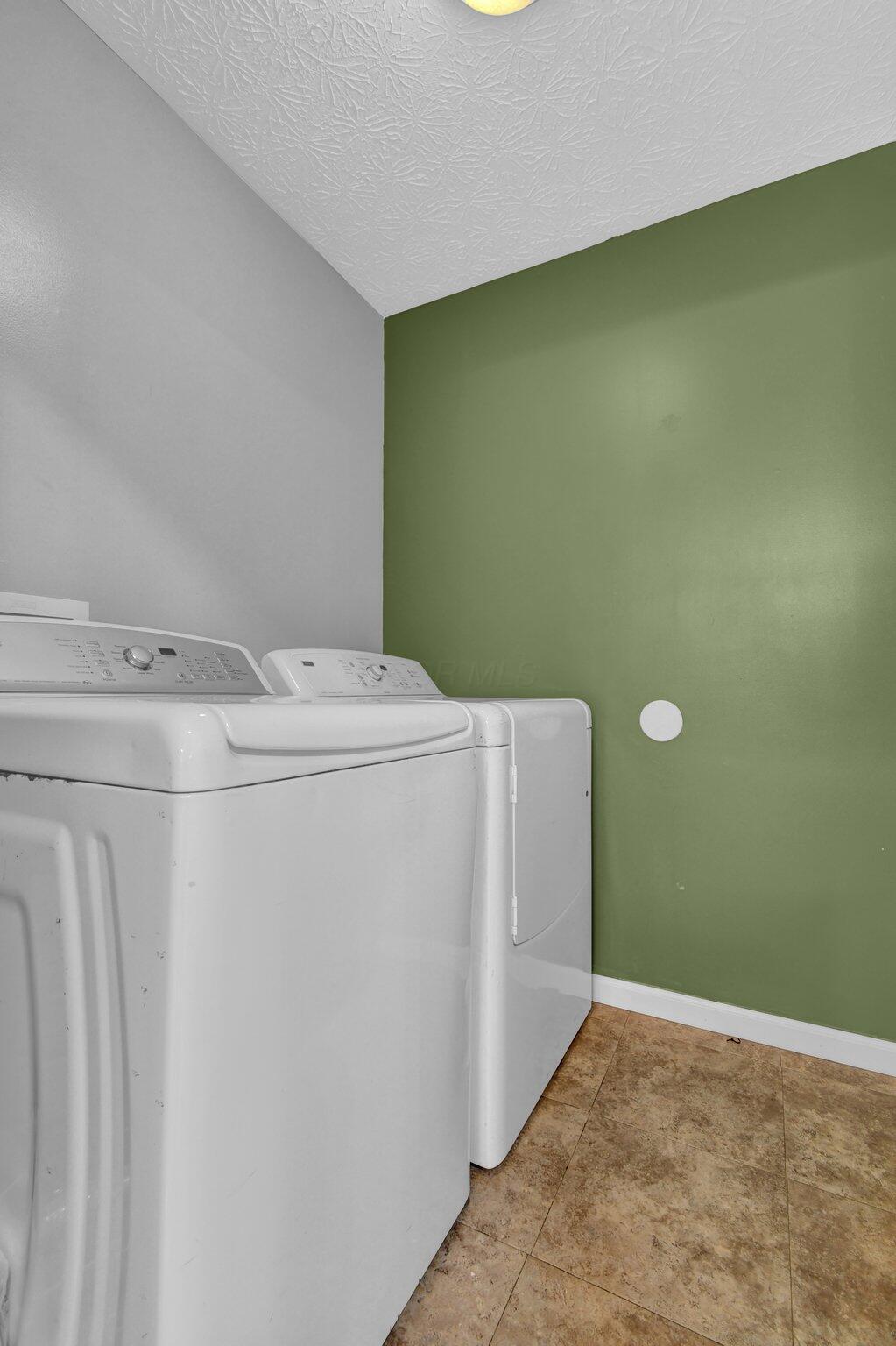 12887 Bentwood Farms Drive