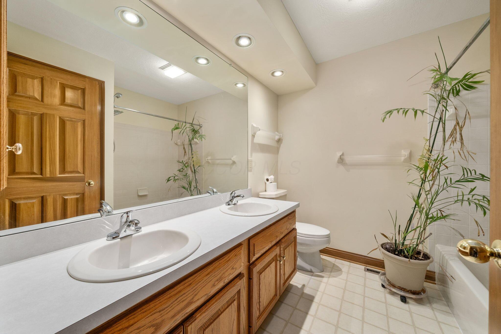 9457 Timberbank Circle