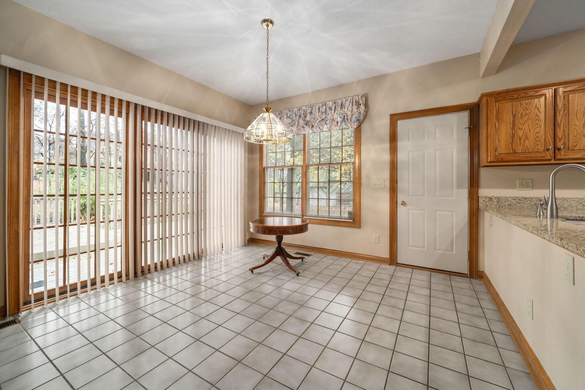 9457 Timberbank Circle