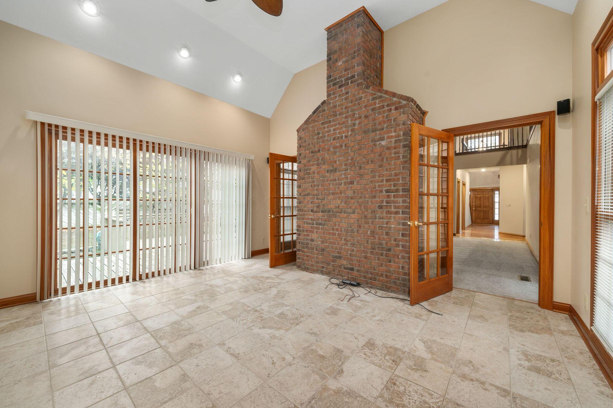 9457 Timberbank Circle