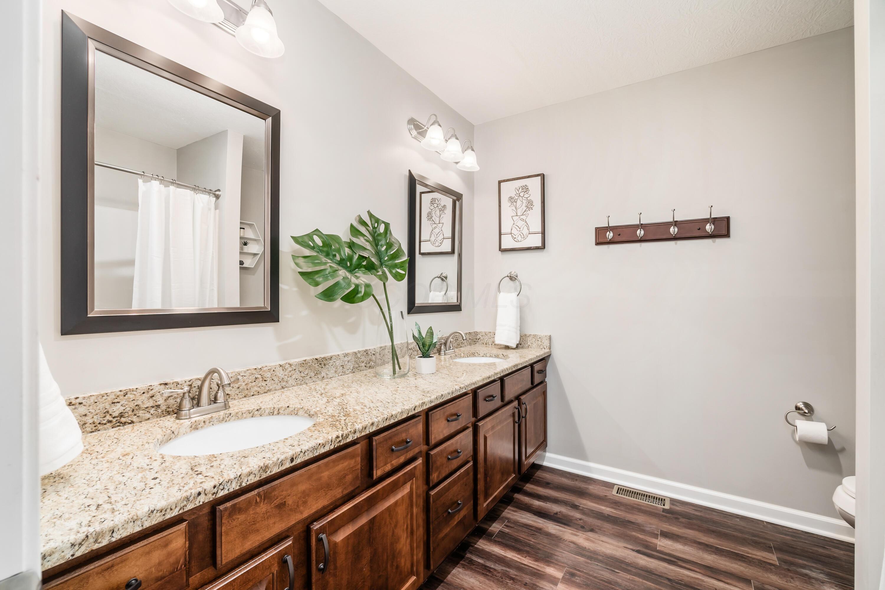 102 Lakes At Cheshire Drive