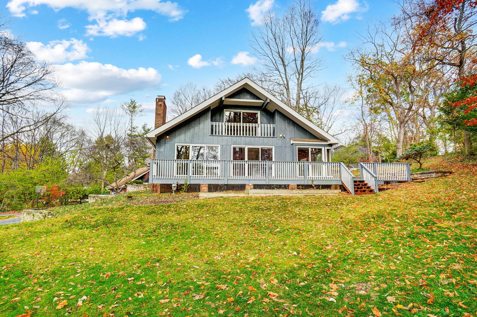 2710 Fairfax Drive