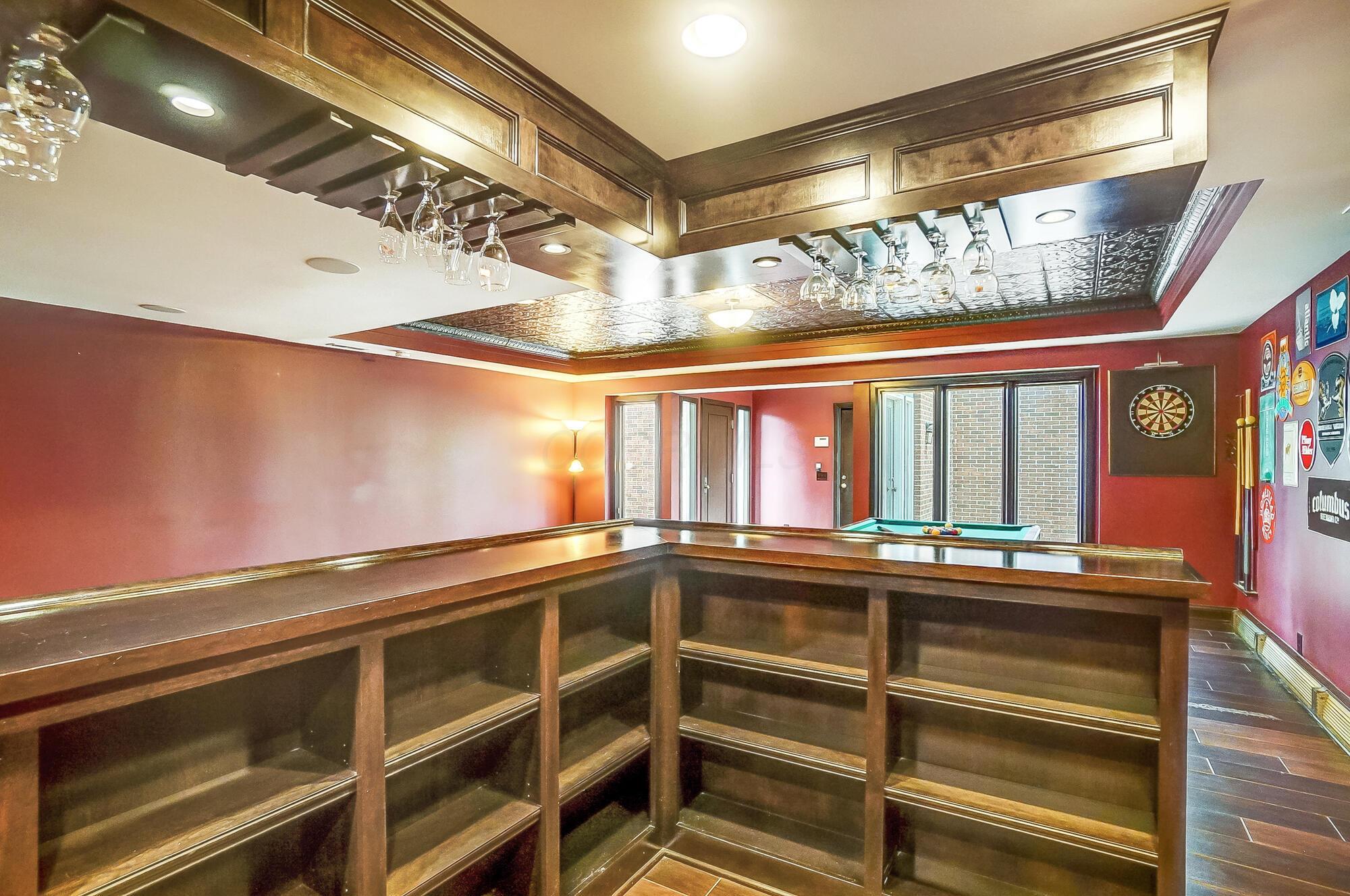 2710 Fairfax Drive