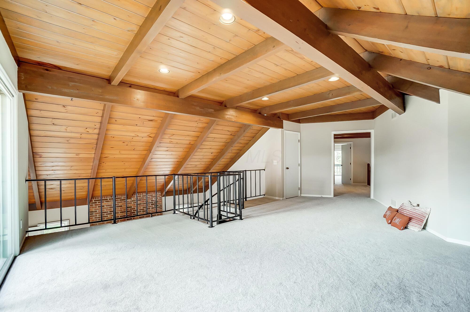 2710 Fairfax Drive