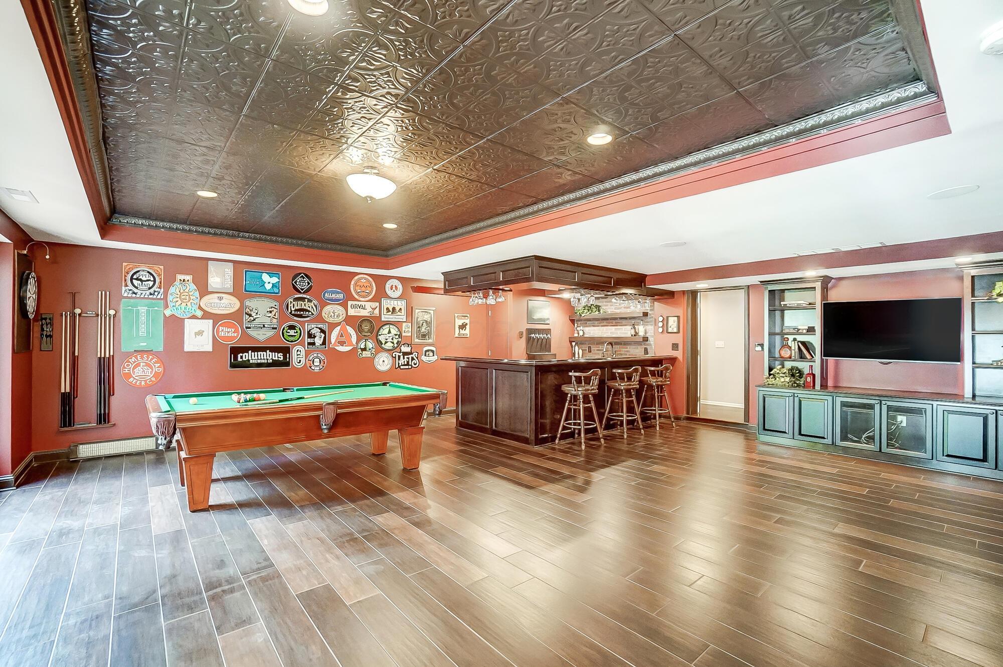 2710 Fairfax Drive