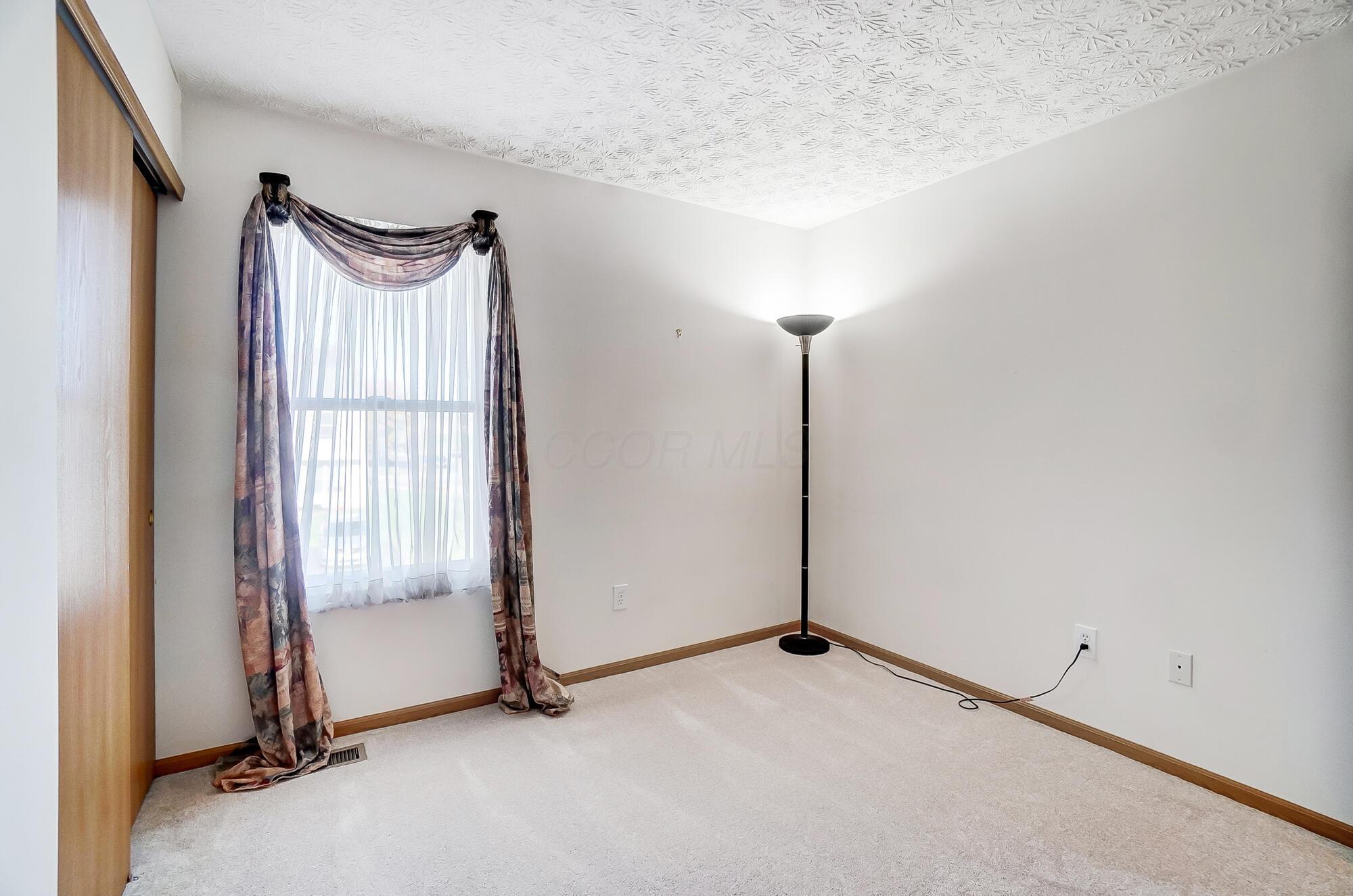 5544 Arklow Way, 123