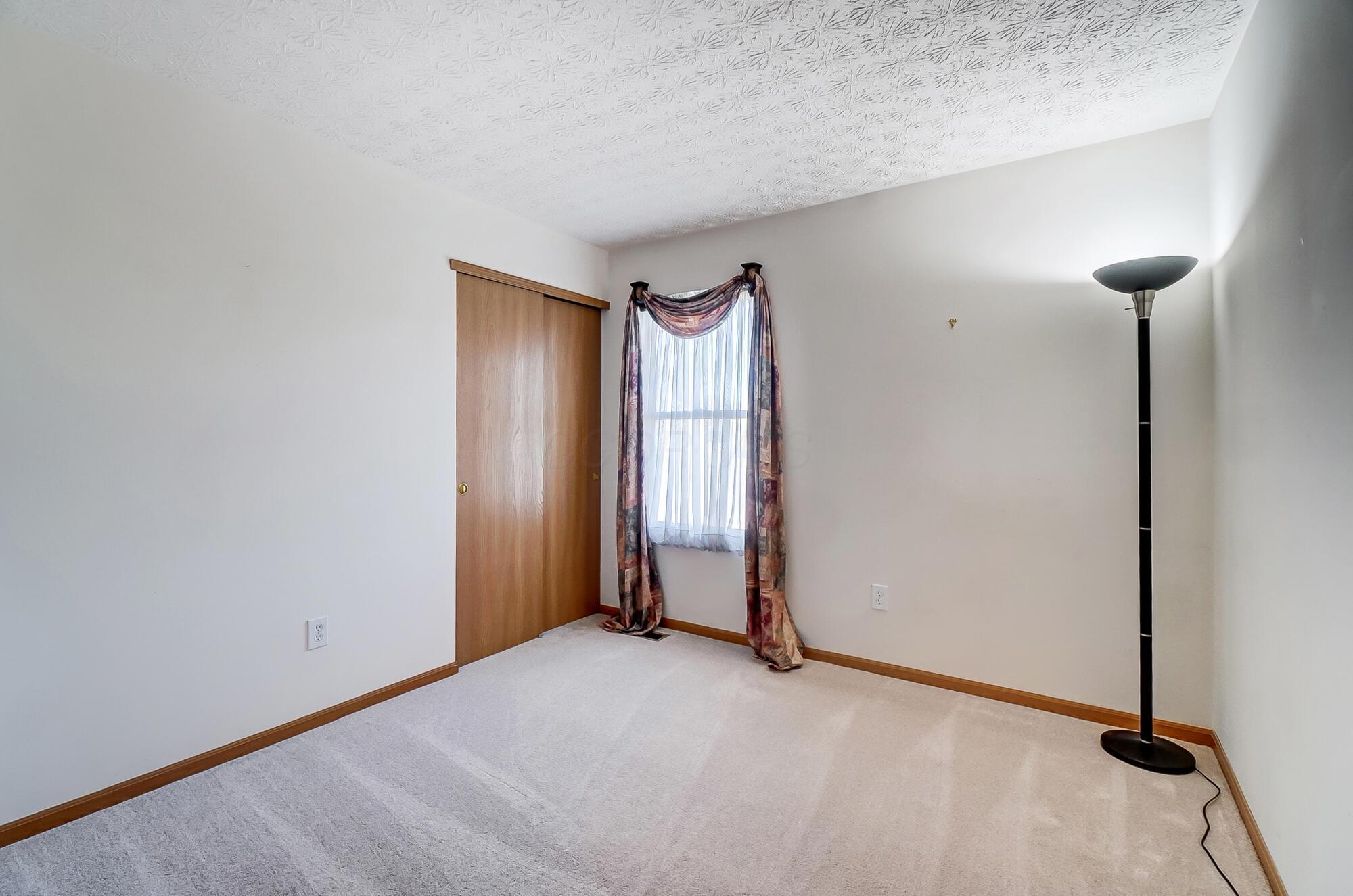 5544 Arklow Way, 123