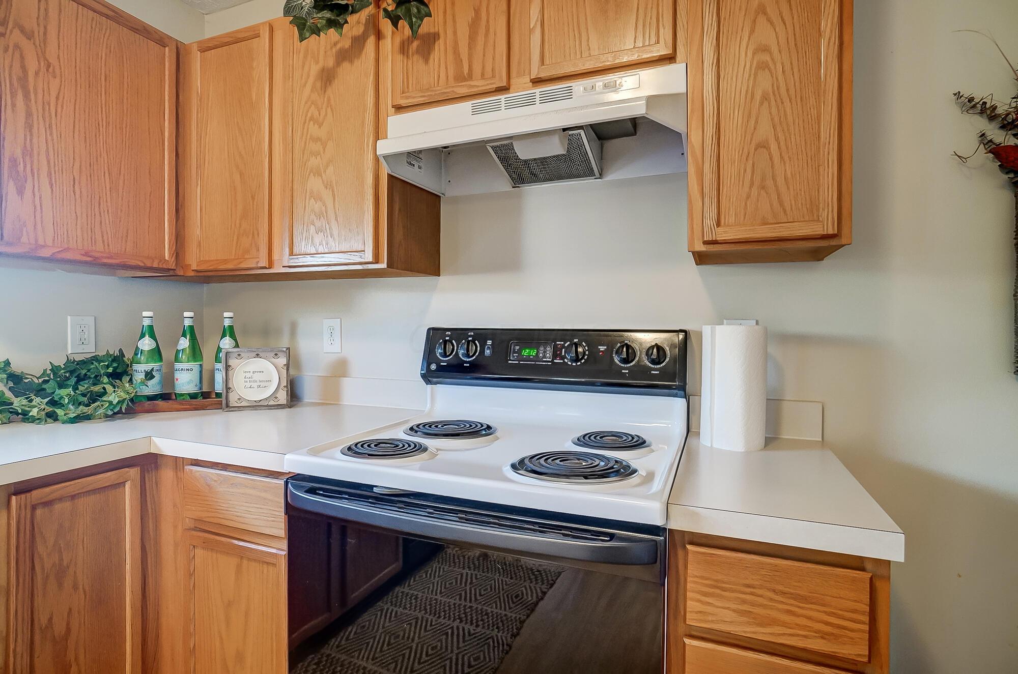 5544 Arklow Way, 123