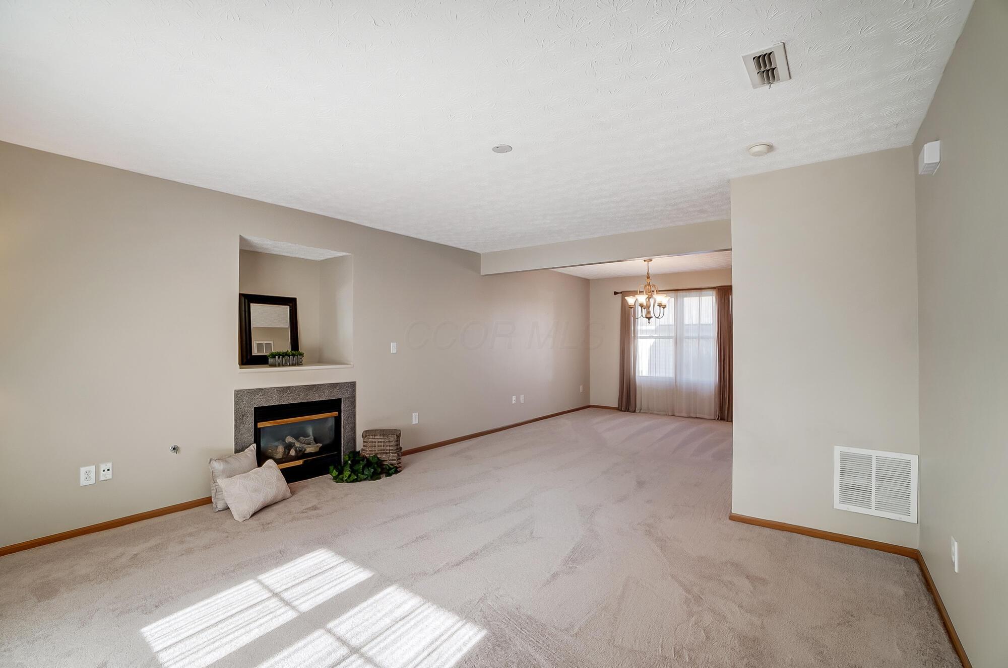 5544 Arklow Way, 123